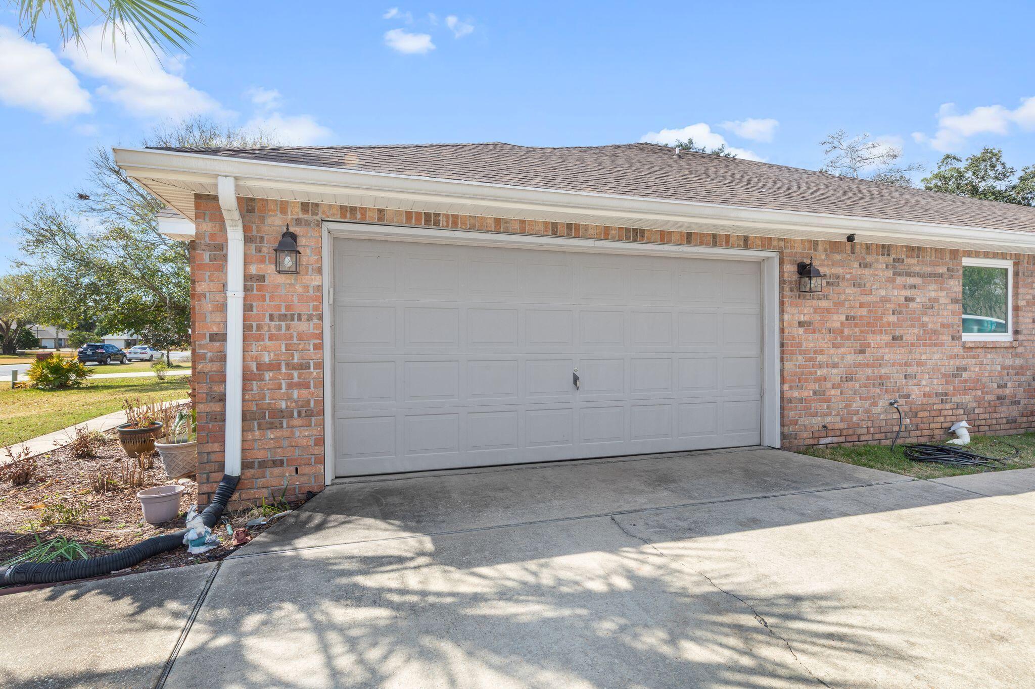 HIDDEN CREEK ESTATES AT HOLLEY BY THE SEA - Residential