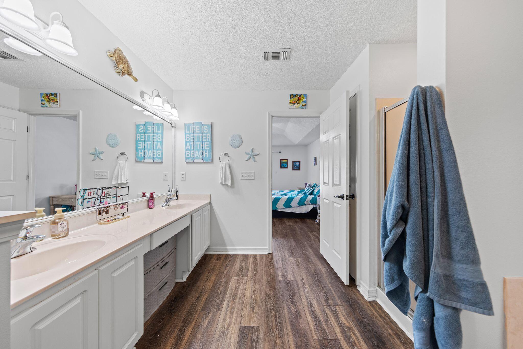 HIDDEN CREEK ESTATES AT HOLLEY BY THE SEA - Residential