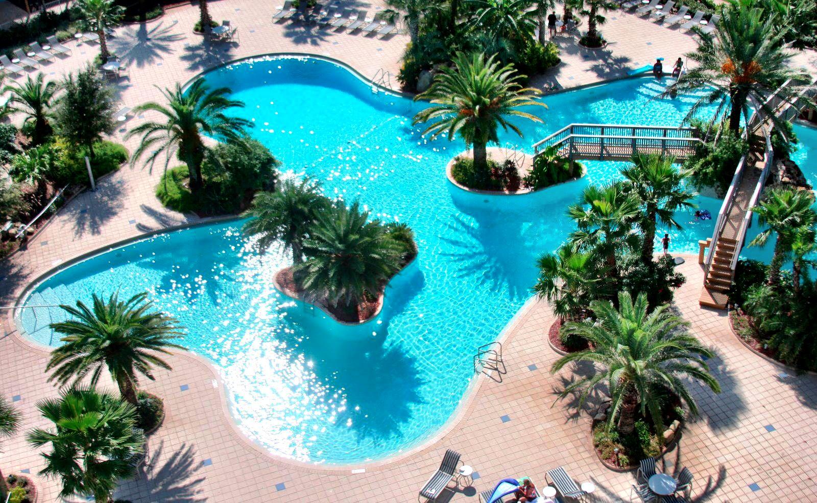 THE PALMS OF DESTIN - Residential