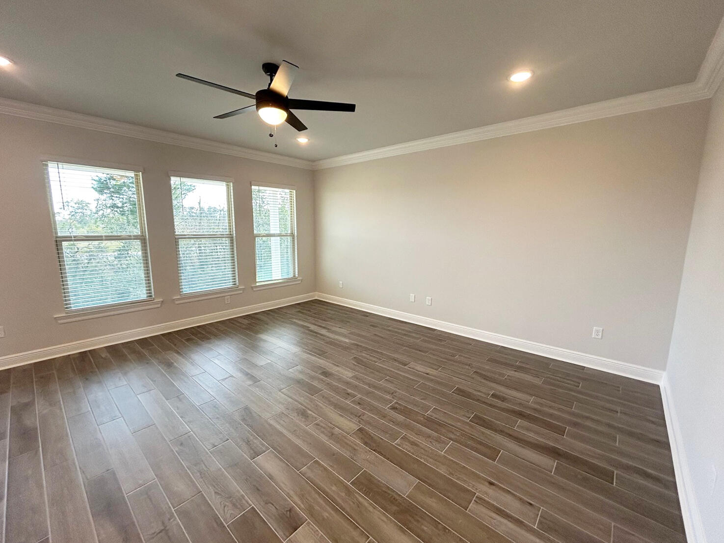 THE BLUFFS AT LAFAYETTE - Residential