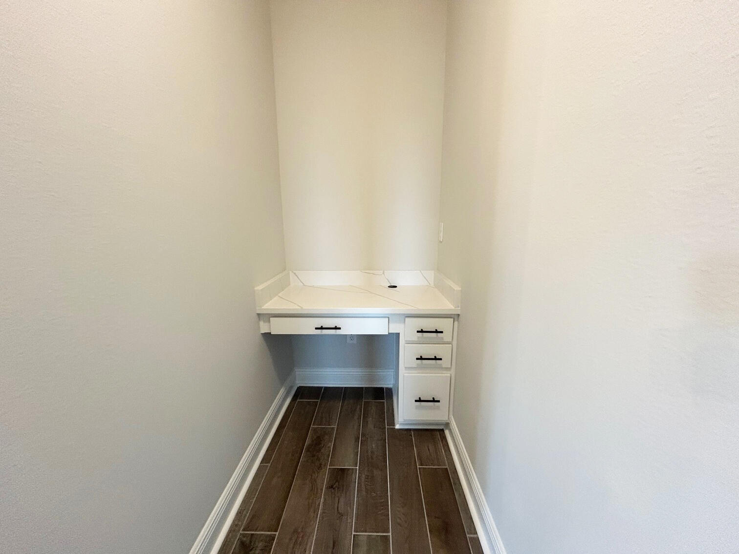 THE BLUFFS AT LAFAYETTE - Residential