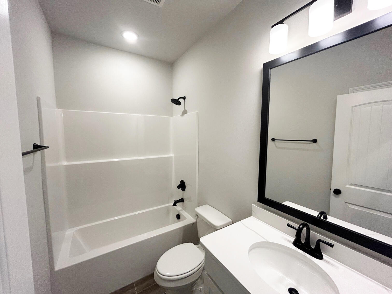 THE BLUFFS AT LAFAYETTE - Residential