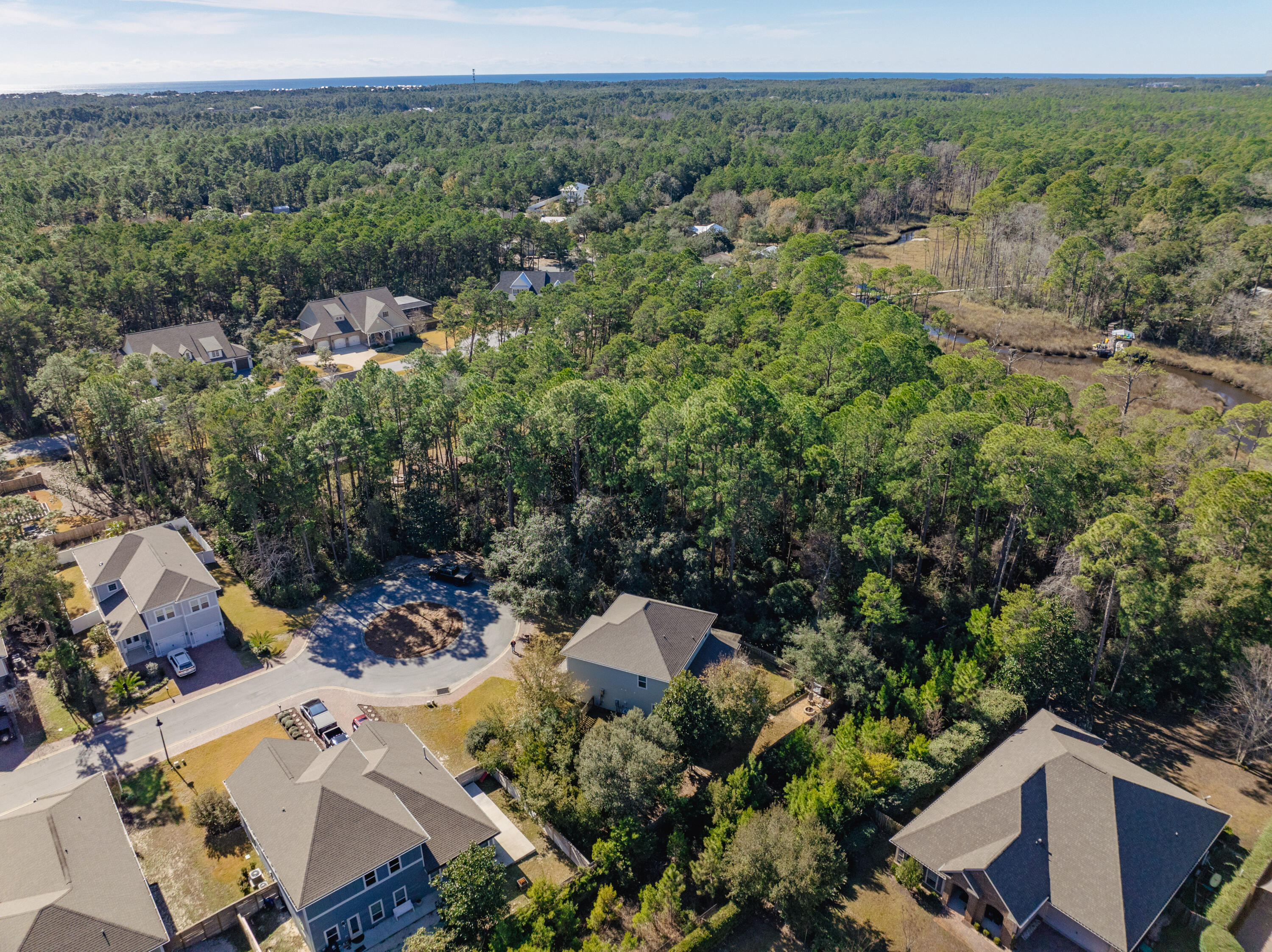 Mussett Bayou Manor - Residential