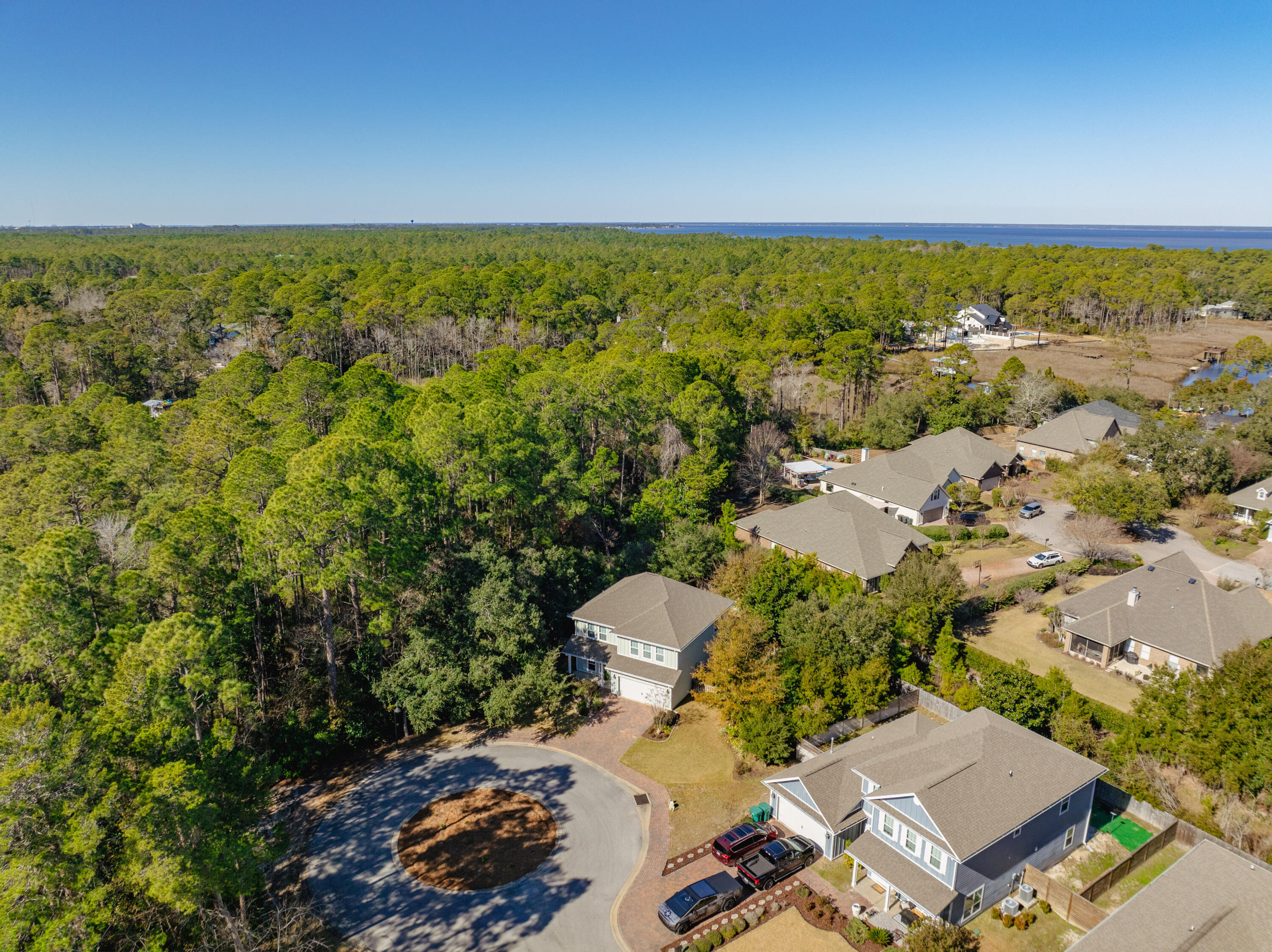 Mussett Bayou Manor - Residential