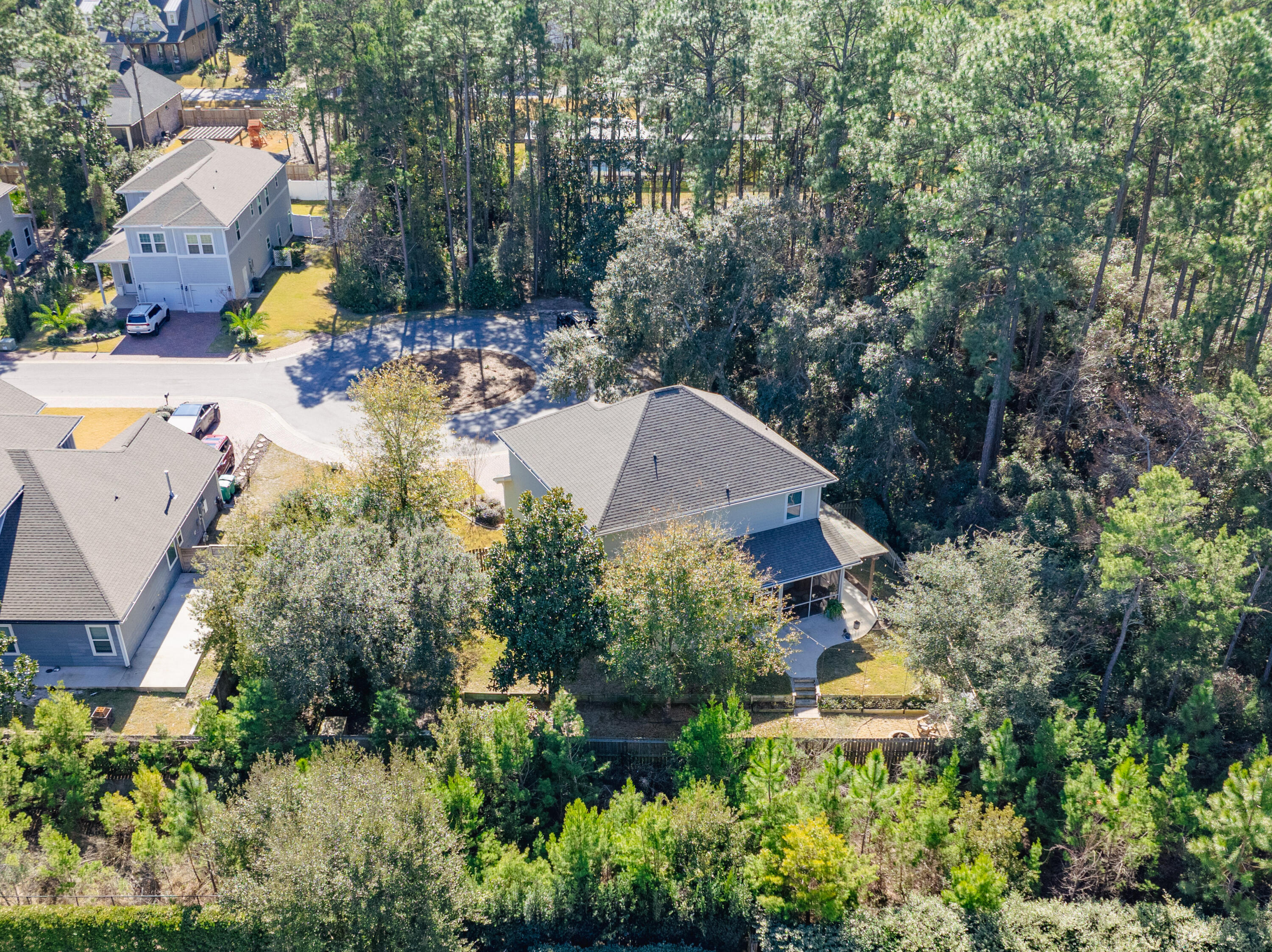 Mussett Bayou Manor - Residential