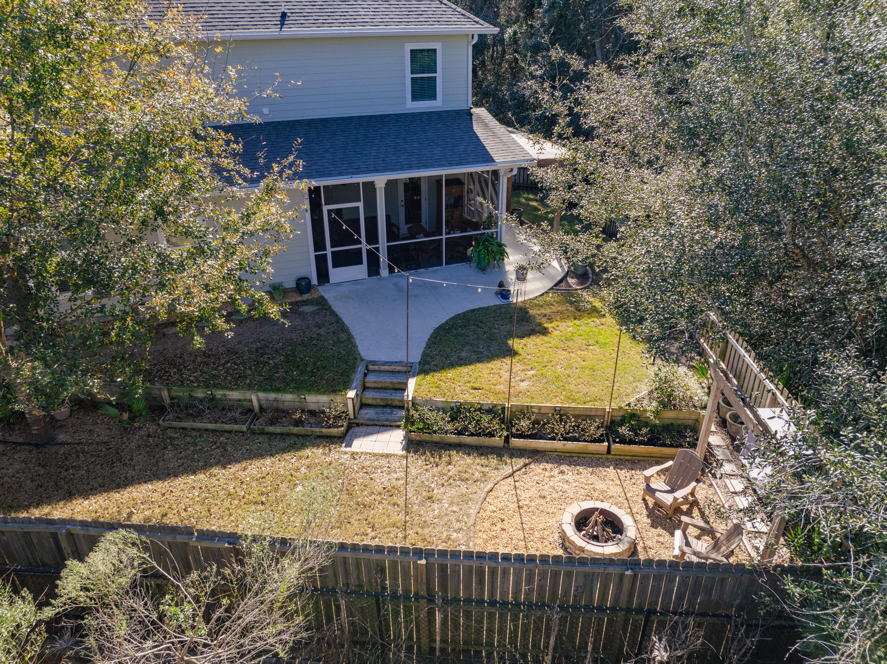 Mussett Bayou Manor - Residential