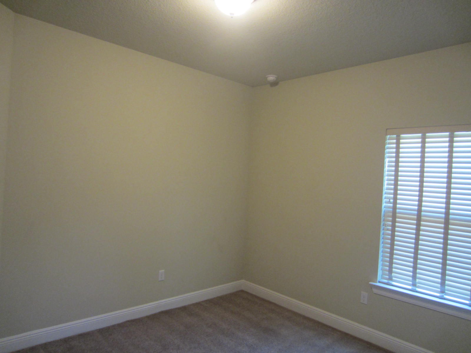 Oaks at Eden - Residential Lease