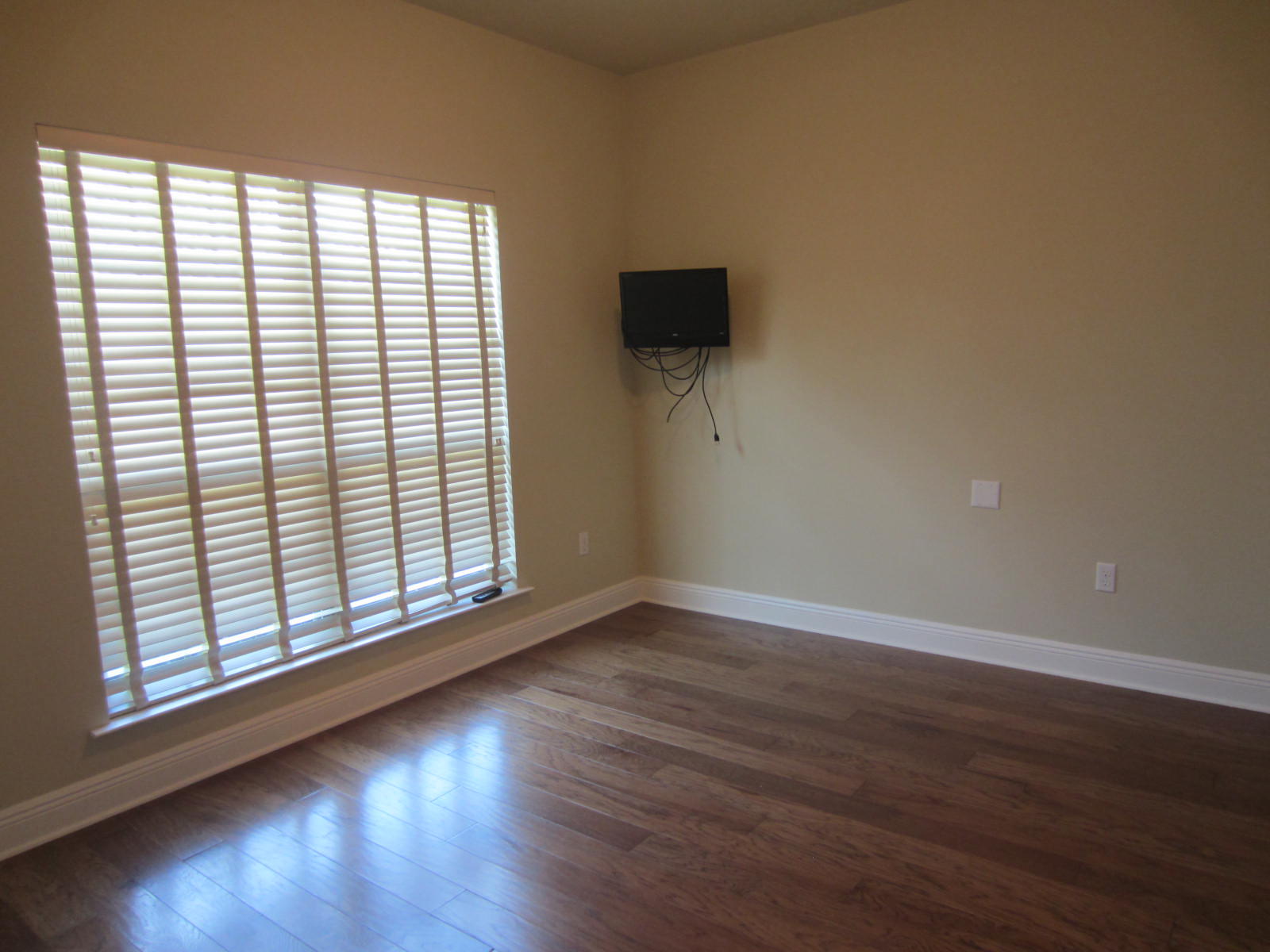 Oaks at Eden - Residential Lease