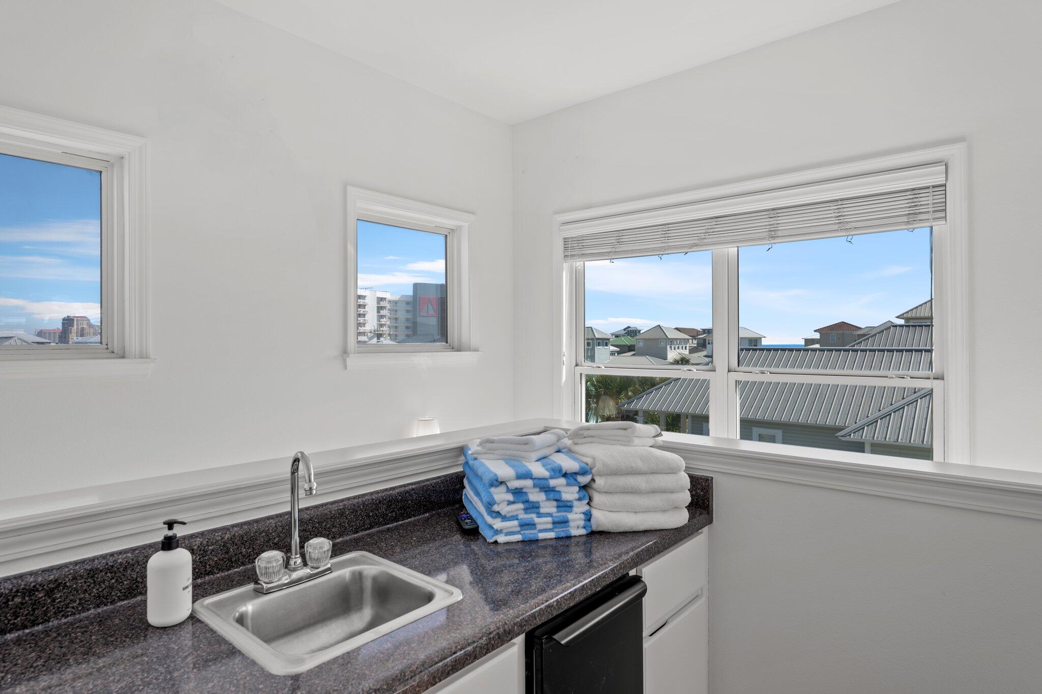 GULFSIDE COTTAGES - Residential