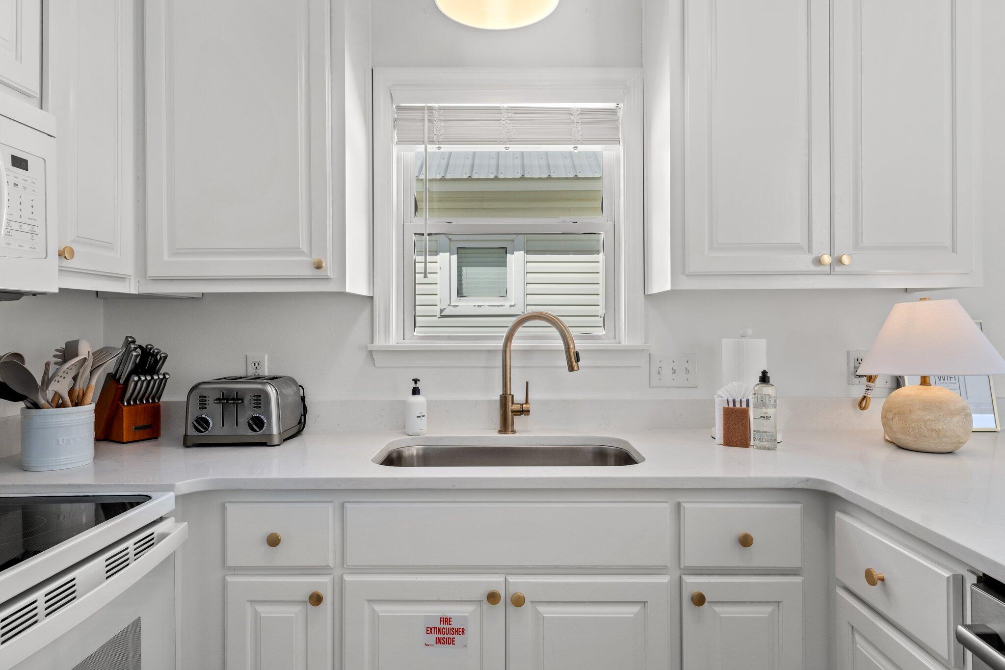 GULFSIDE COTTAGES - Residential