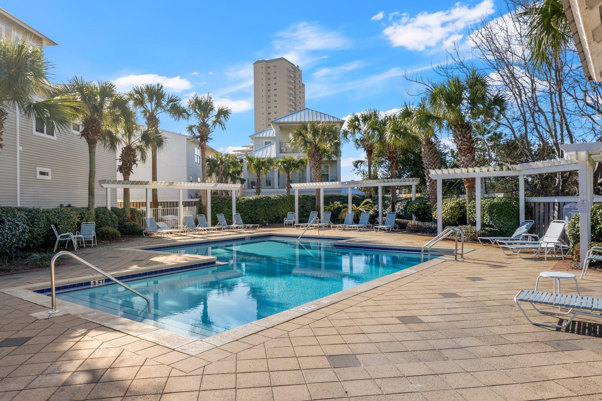 GULFSIDE COTTAGES - Residential