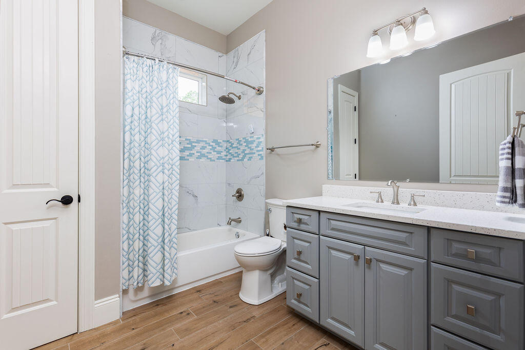 REGATTA BAY PH 1 - Residential