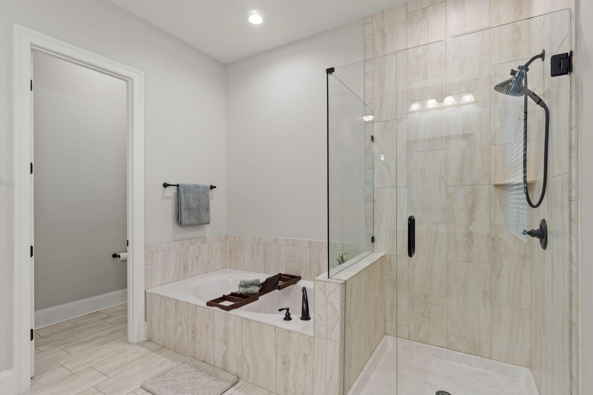 PLANTATION OAKS S/D - Residential