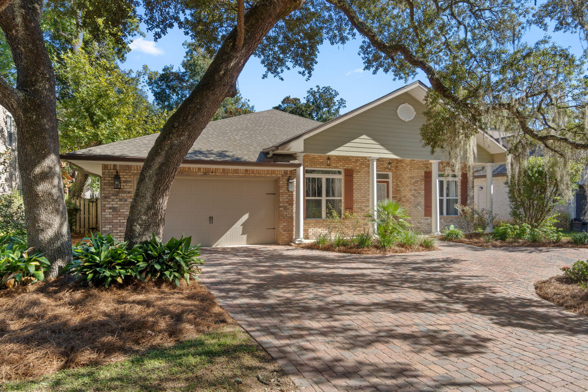 PLANTATION OAKS S/D - Residential