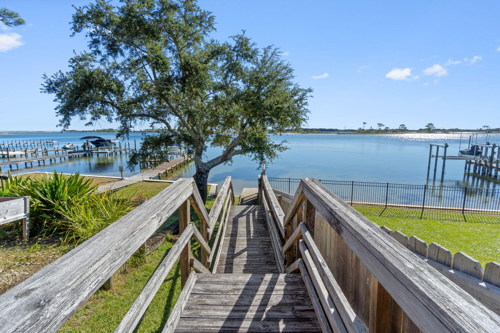 PLANTATION OAKS S/D - Residential