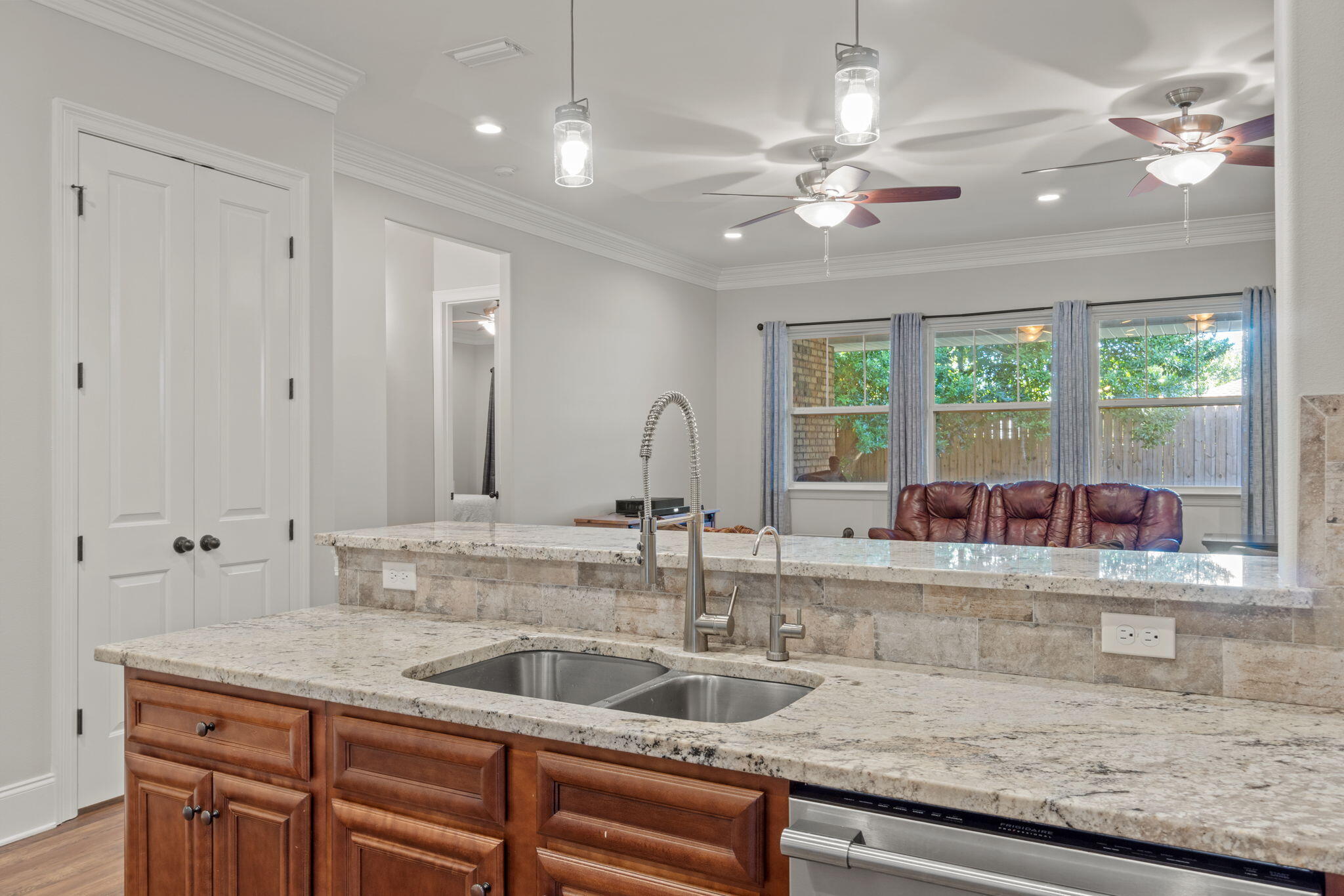 PLANTATION OAKS S/D - Residential