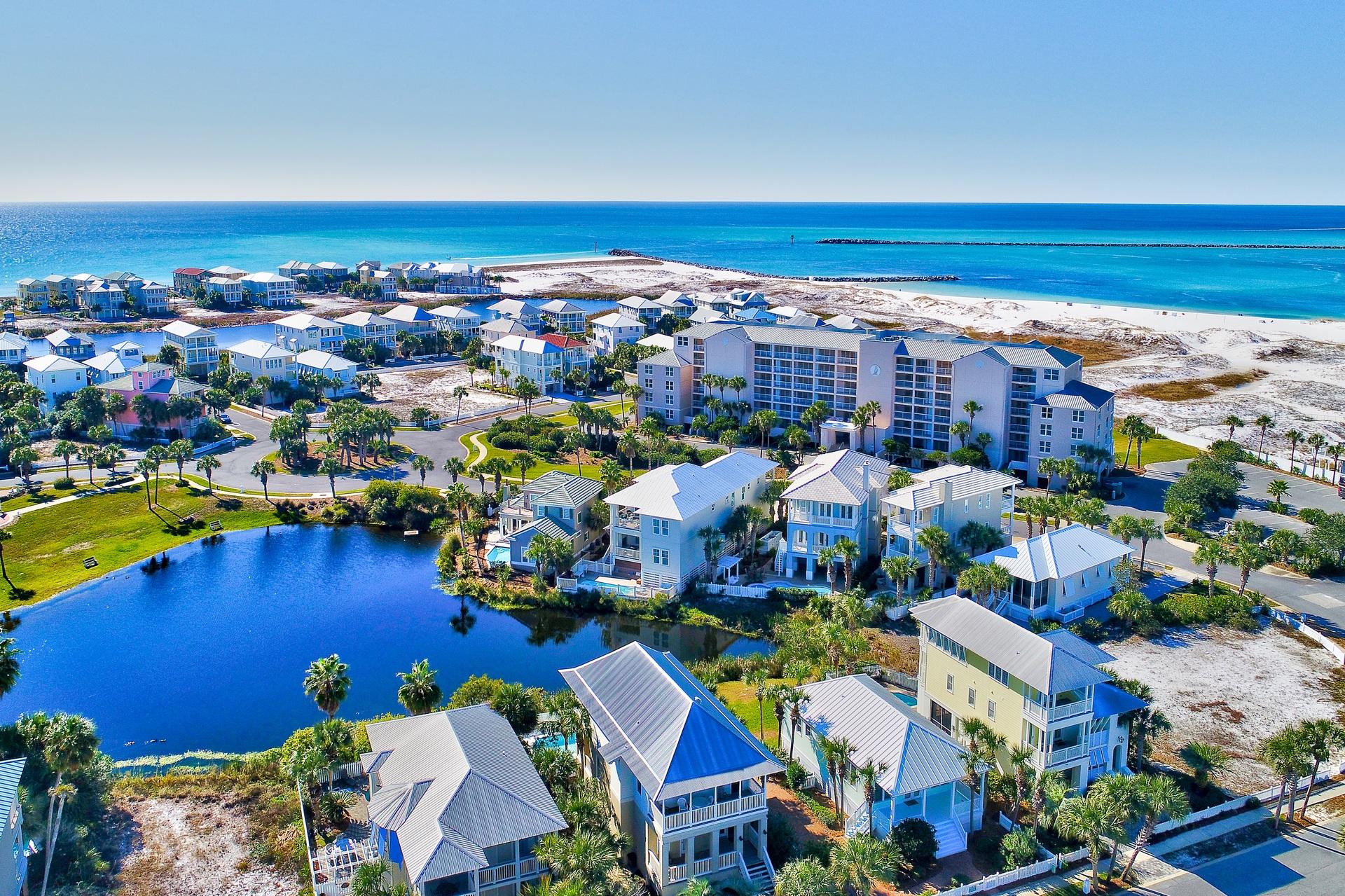 MAGNOLIA HOUSE - Residential