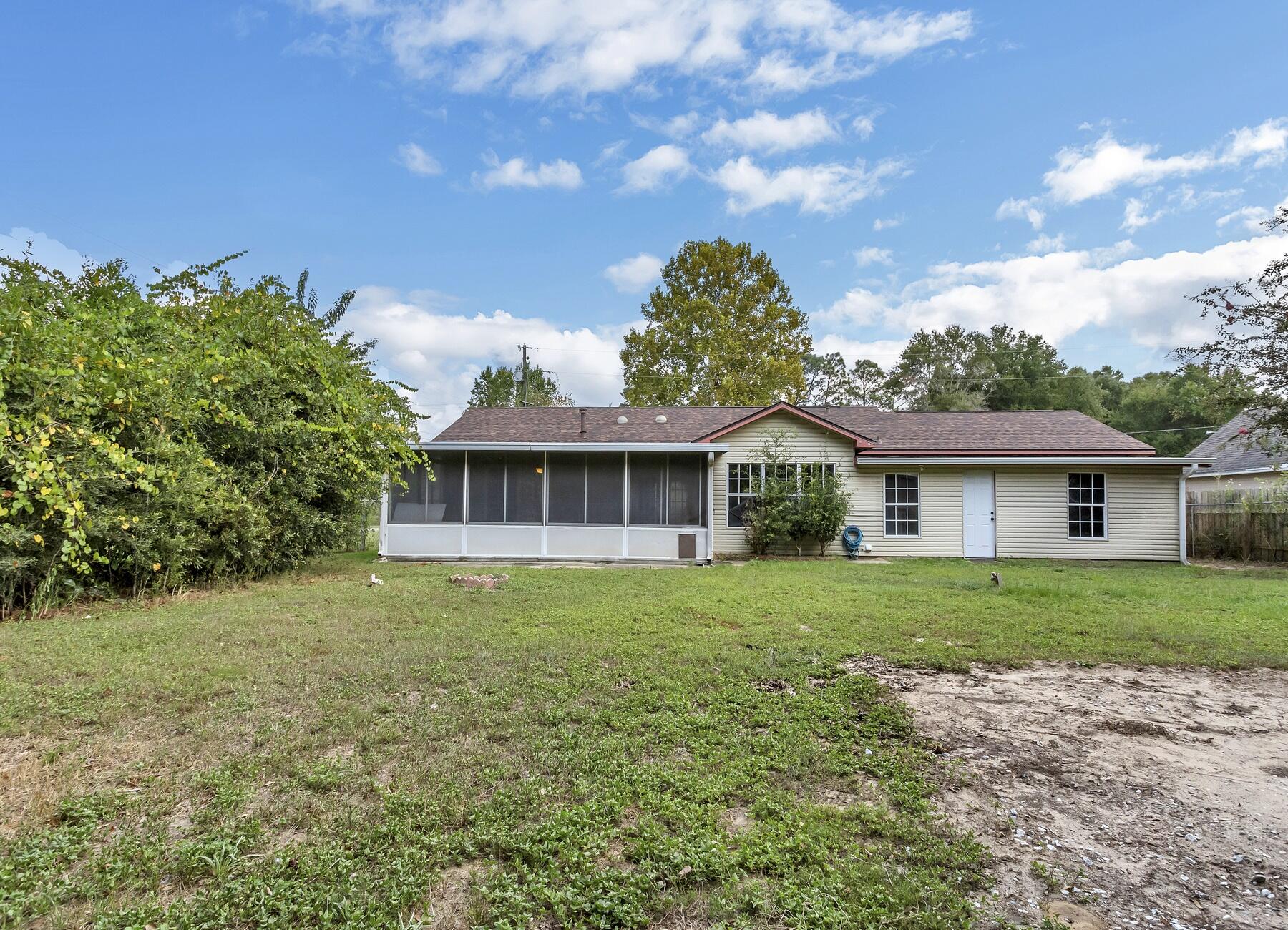 SOUTH POINTE ESTATES - Residential Lease