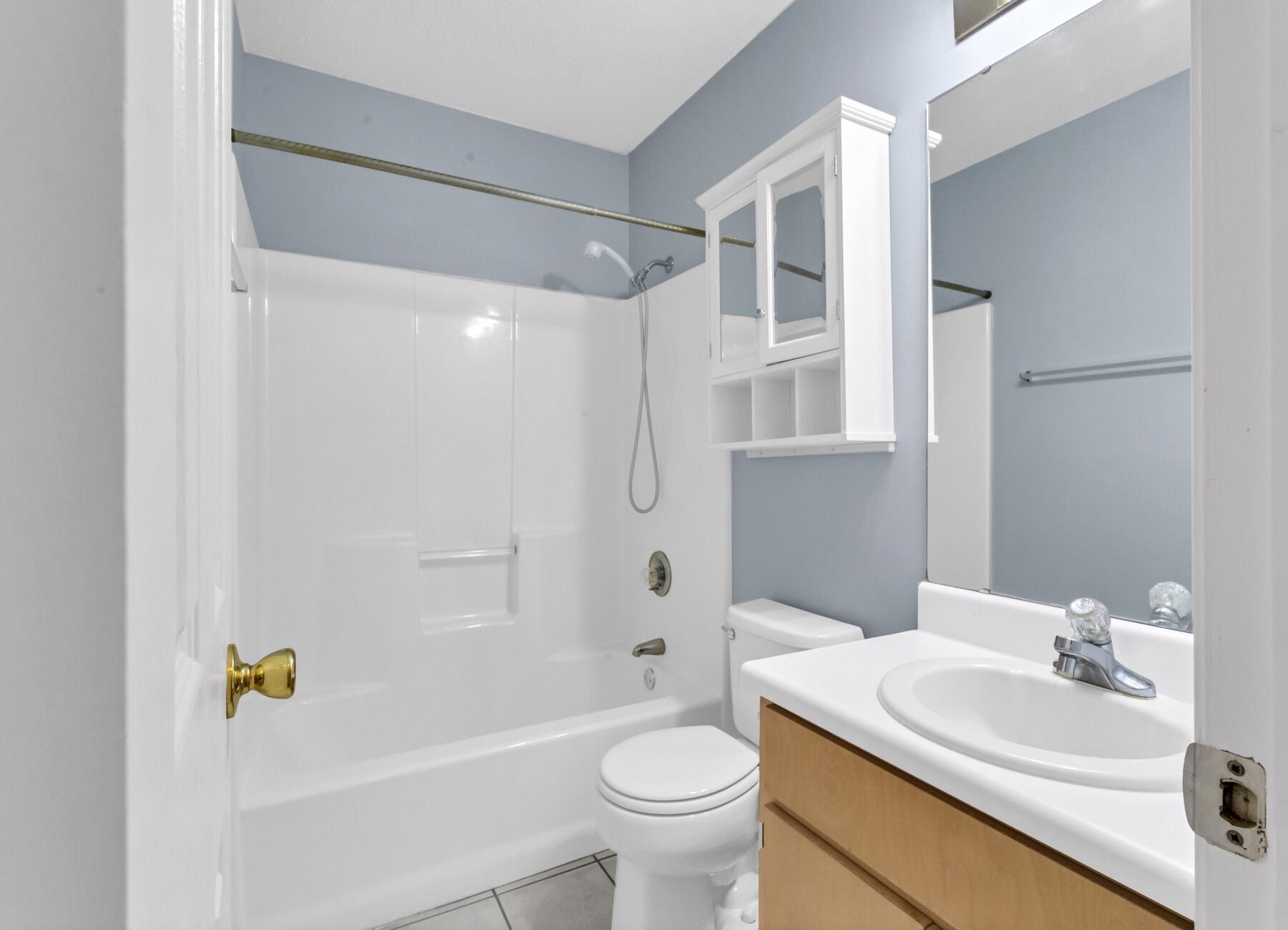 SOUTH POINTE ESTATES - Residential Lease