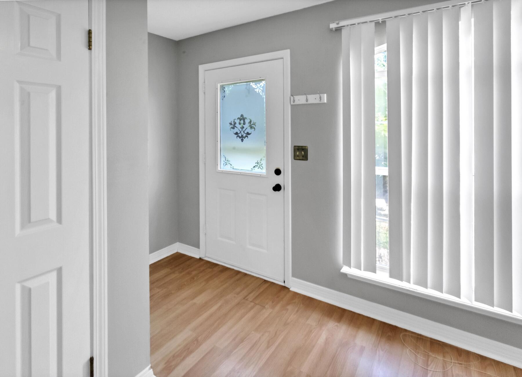 SOUTH POINTE ESTATES - Residential Lease