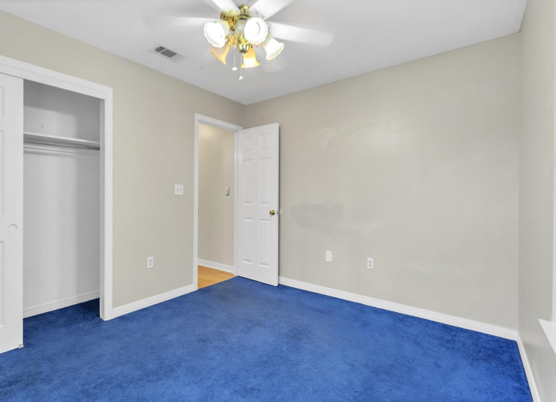 SOUTH POINTE ESTATES - Residential Lease