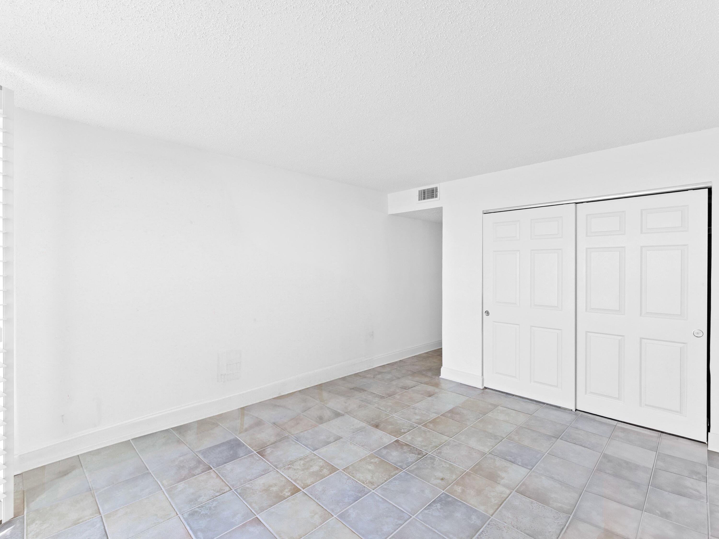 GRAND MARINER PH 1 - Residential