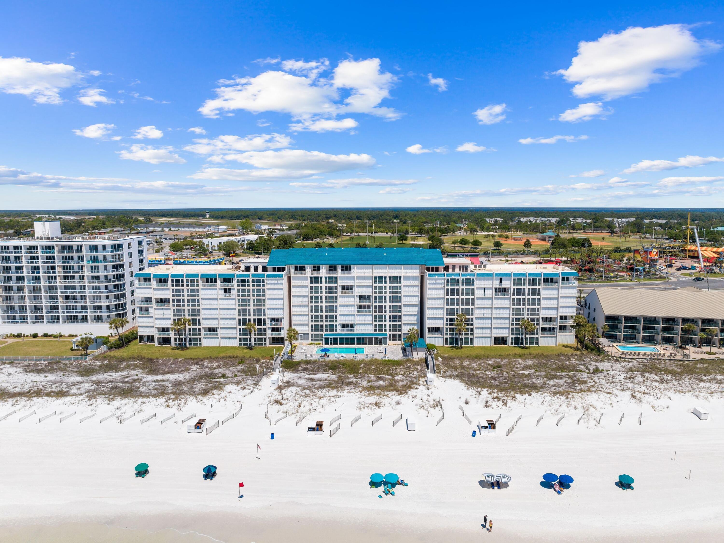 GRAND MARINER PH 1 - Residential