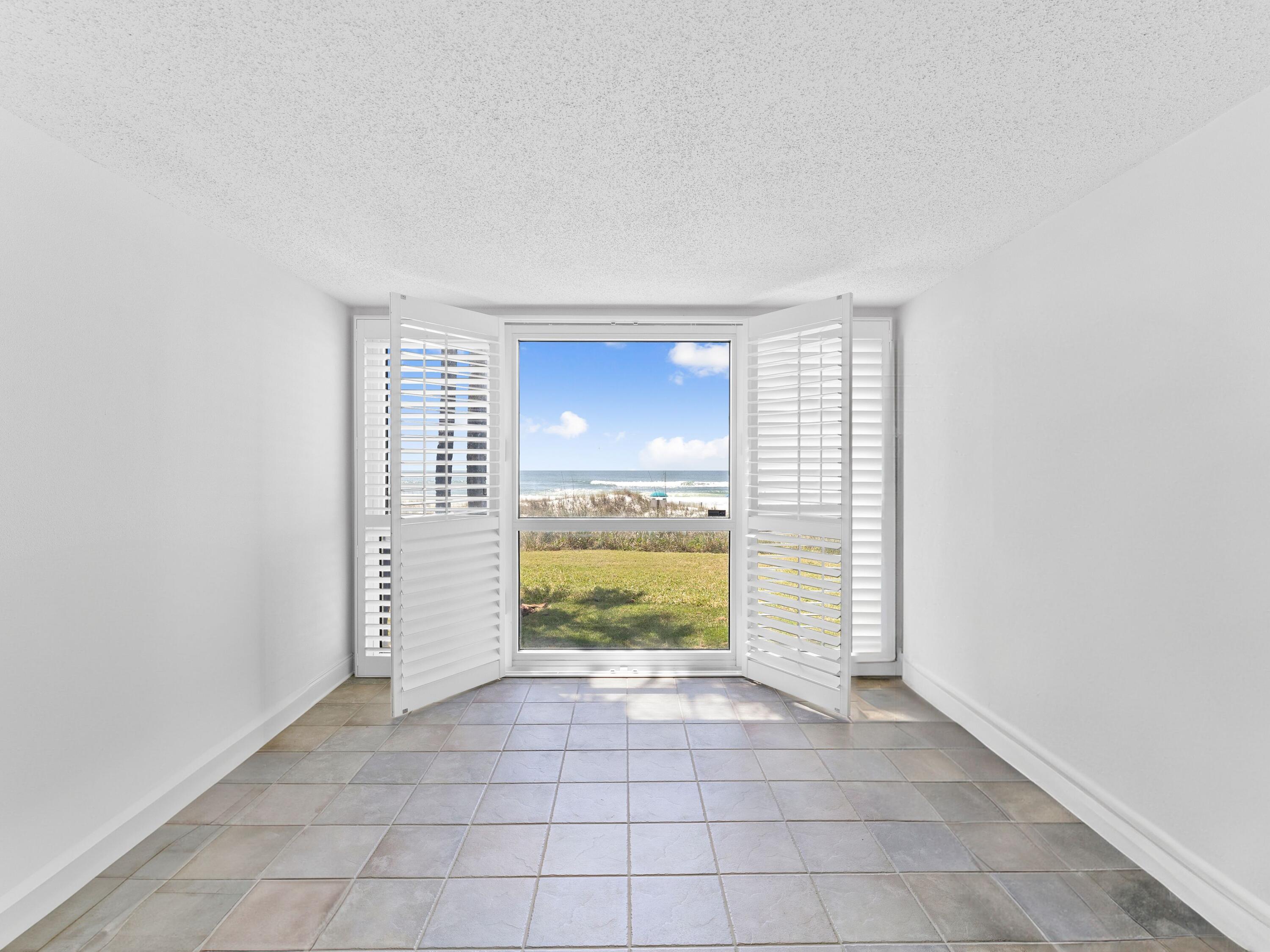 GRAND MARINER PH 1 - Residential