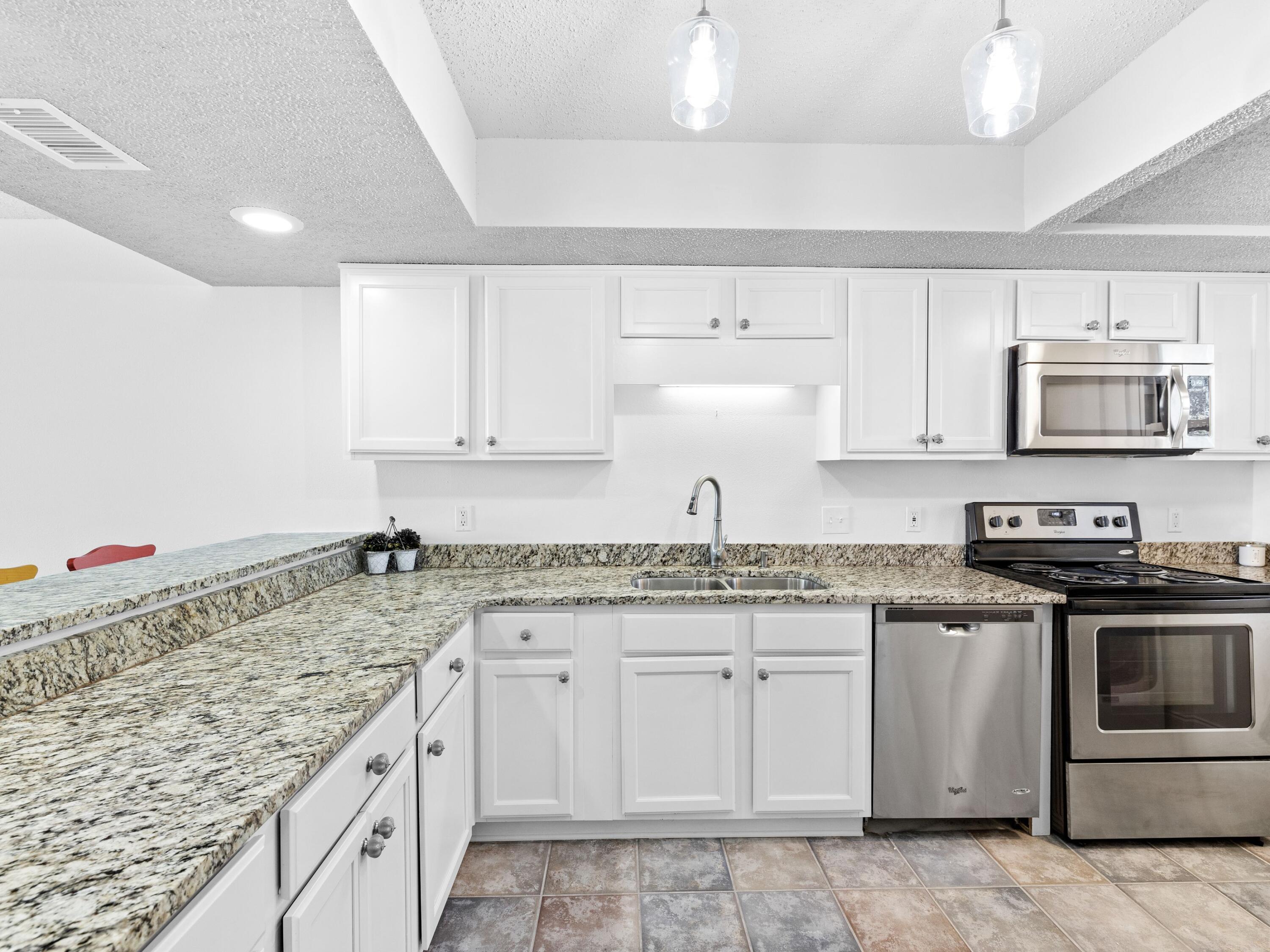 GRAND MARINER PH 1 - Residential