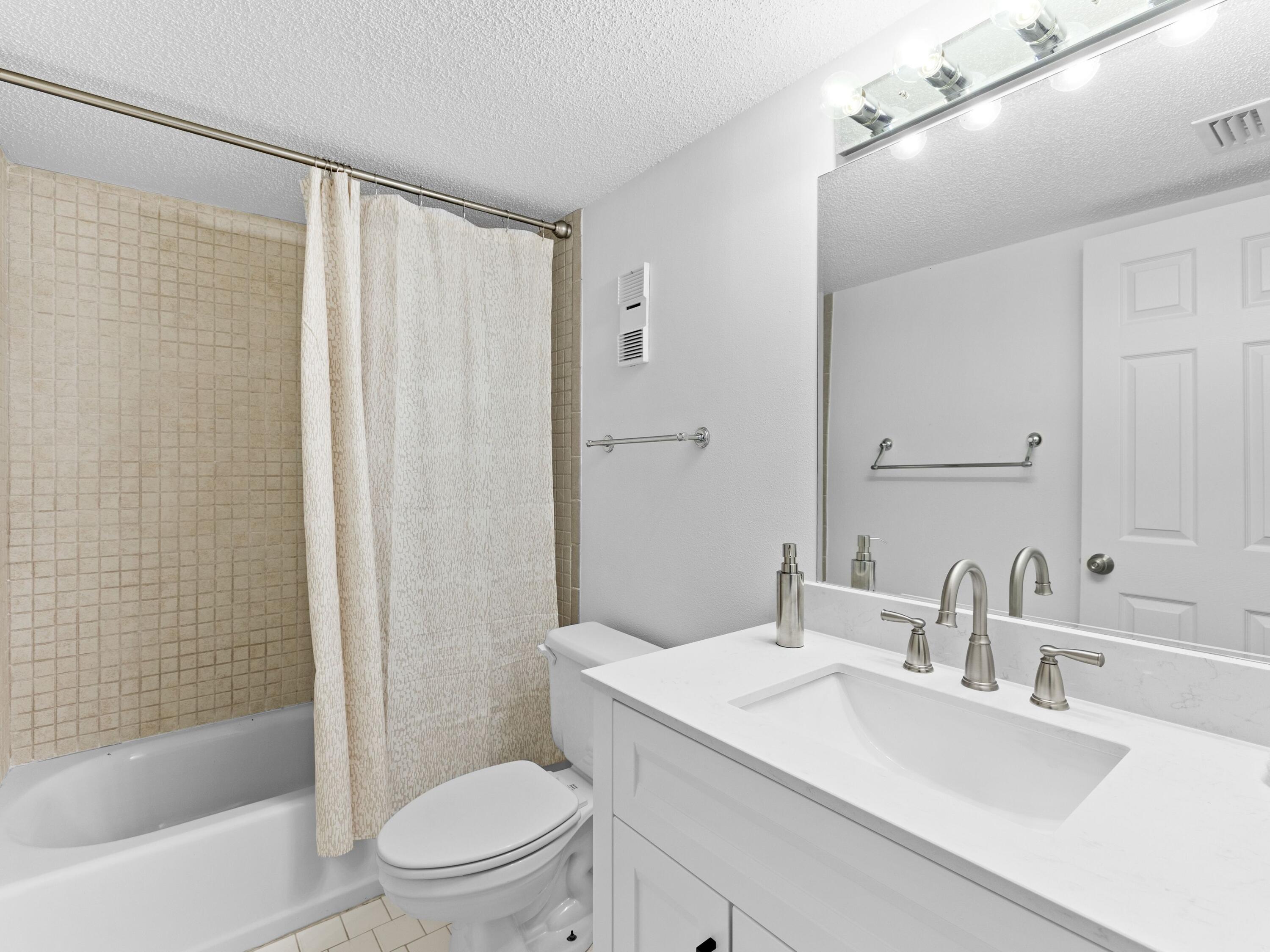 GRAND MARINER PH 1 - Residential