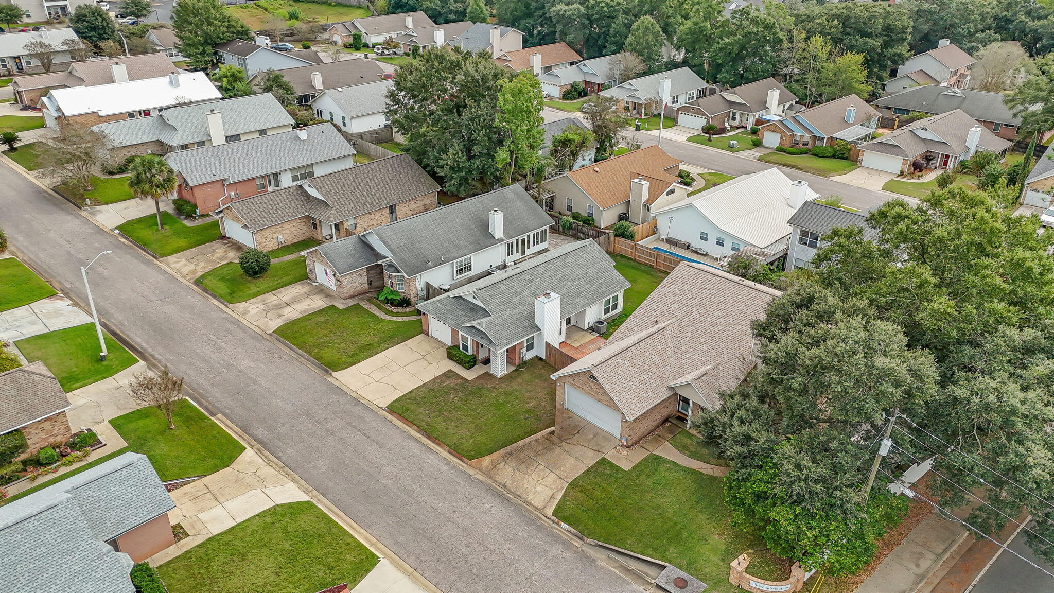 UNIVERSITY STATION - Residential