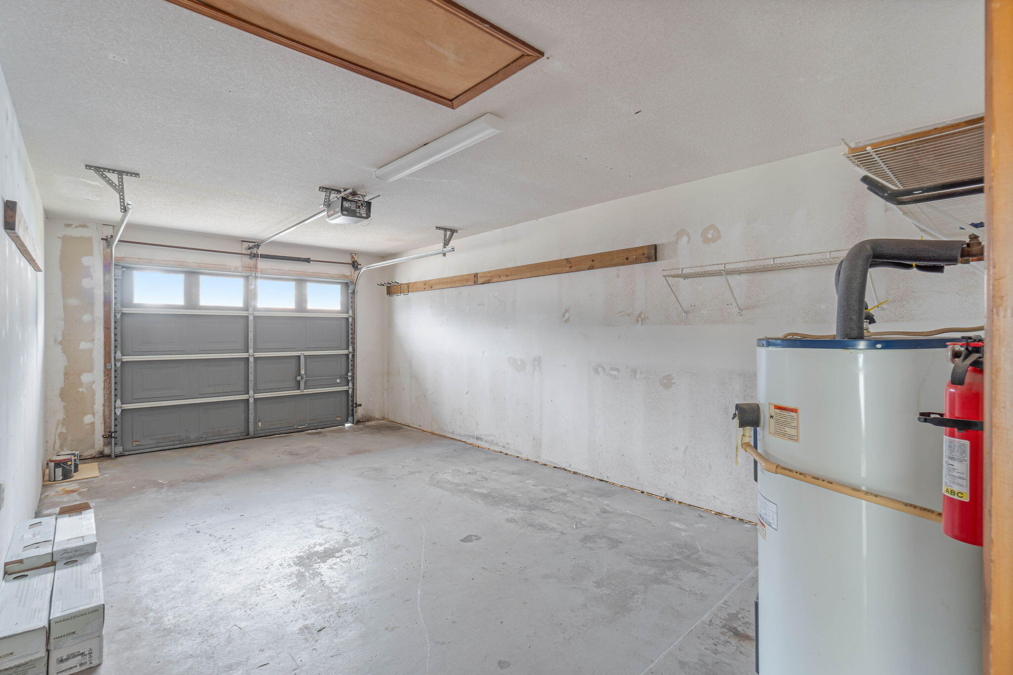 UNIVERSITY STATION - Residential