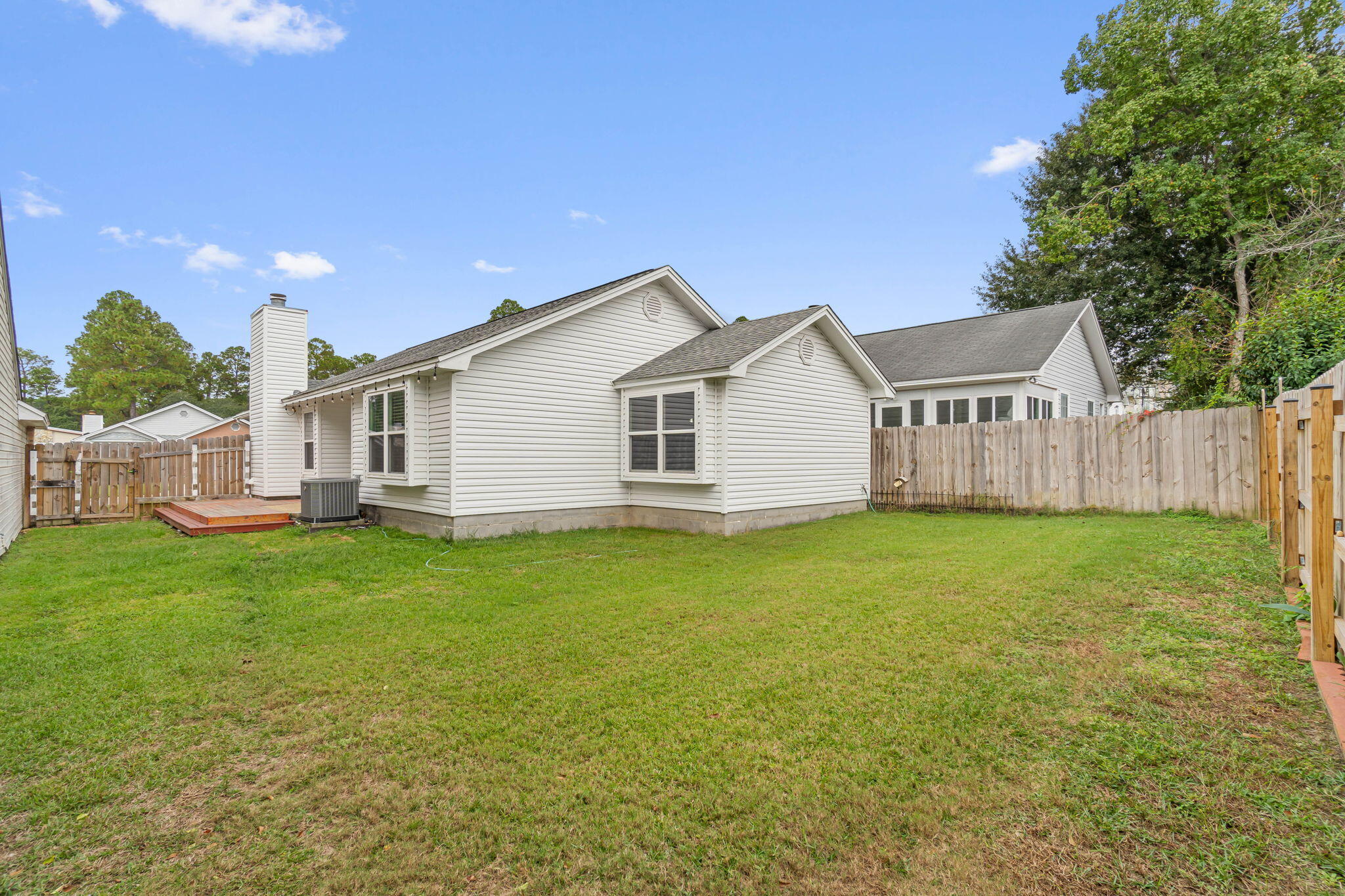 UNIVERSITY STATION - Residential