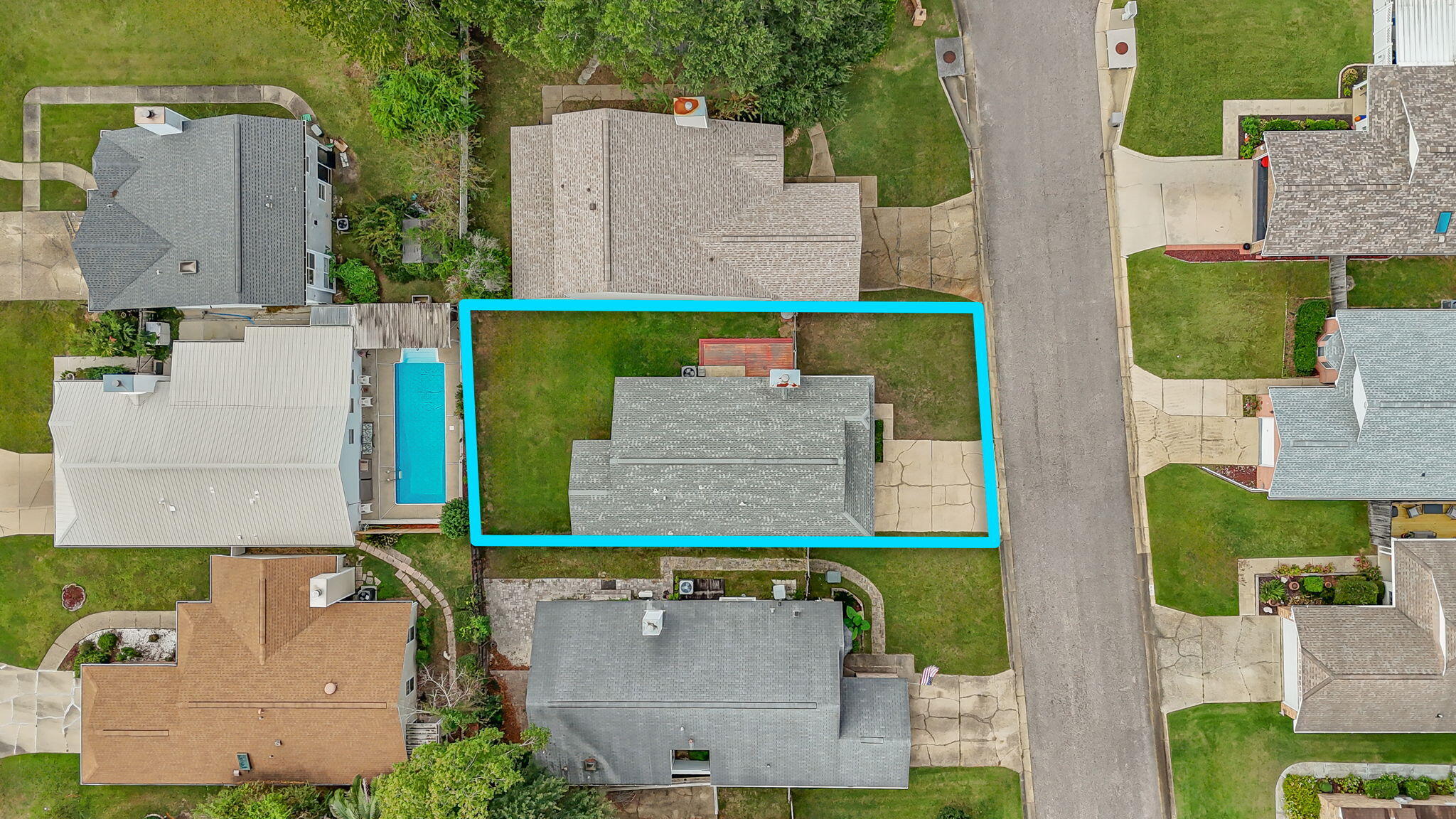 UNIVERSITY STATION - Residential