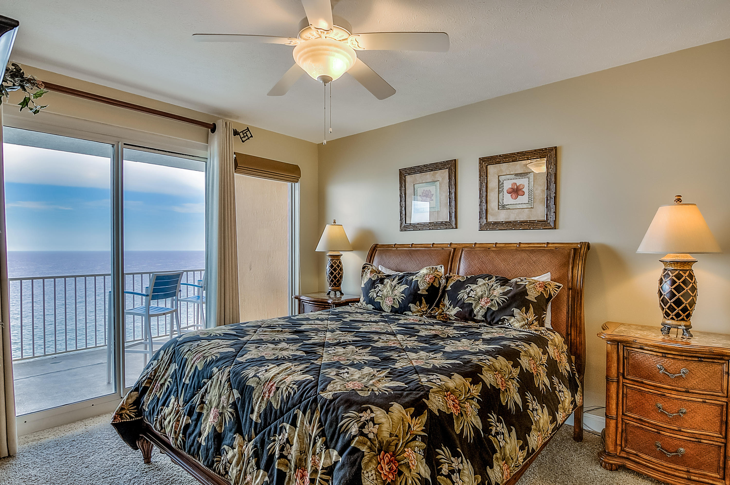 TREASURE ISLAND - Residential