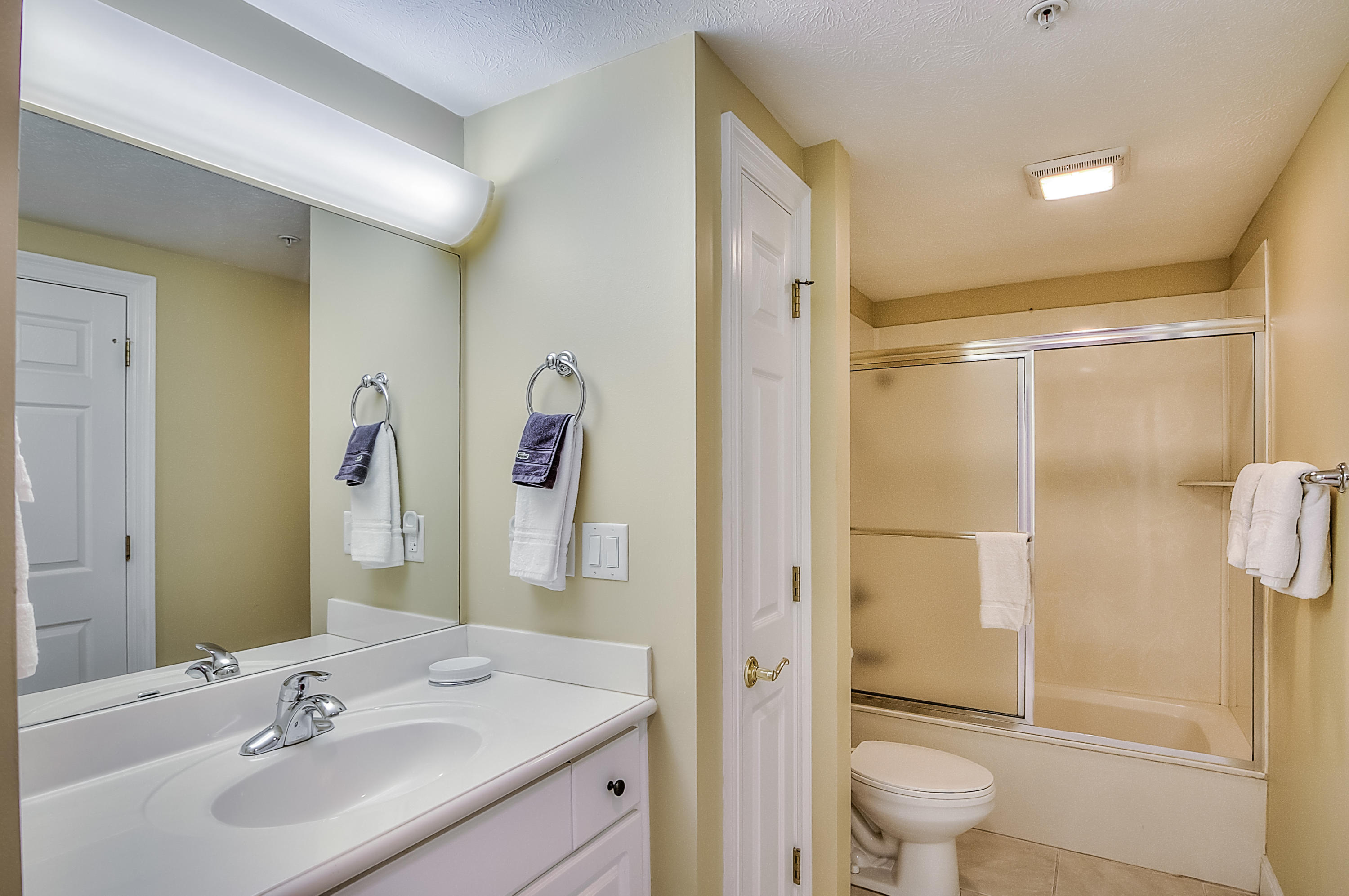 TREASURE ISLAND - Residential