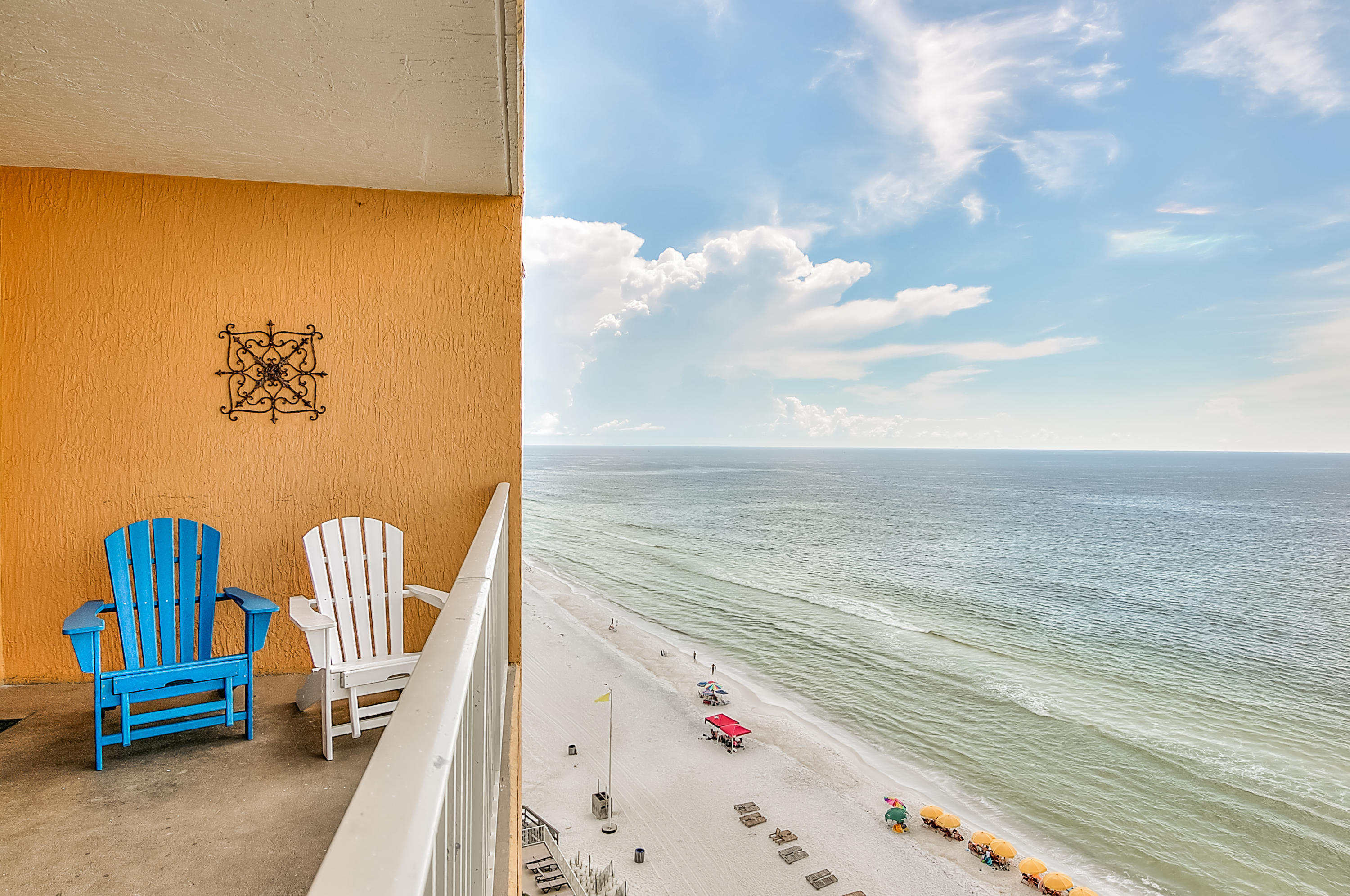 TREASURE ISLAND - Residential