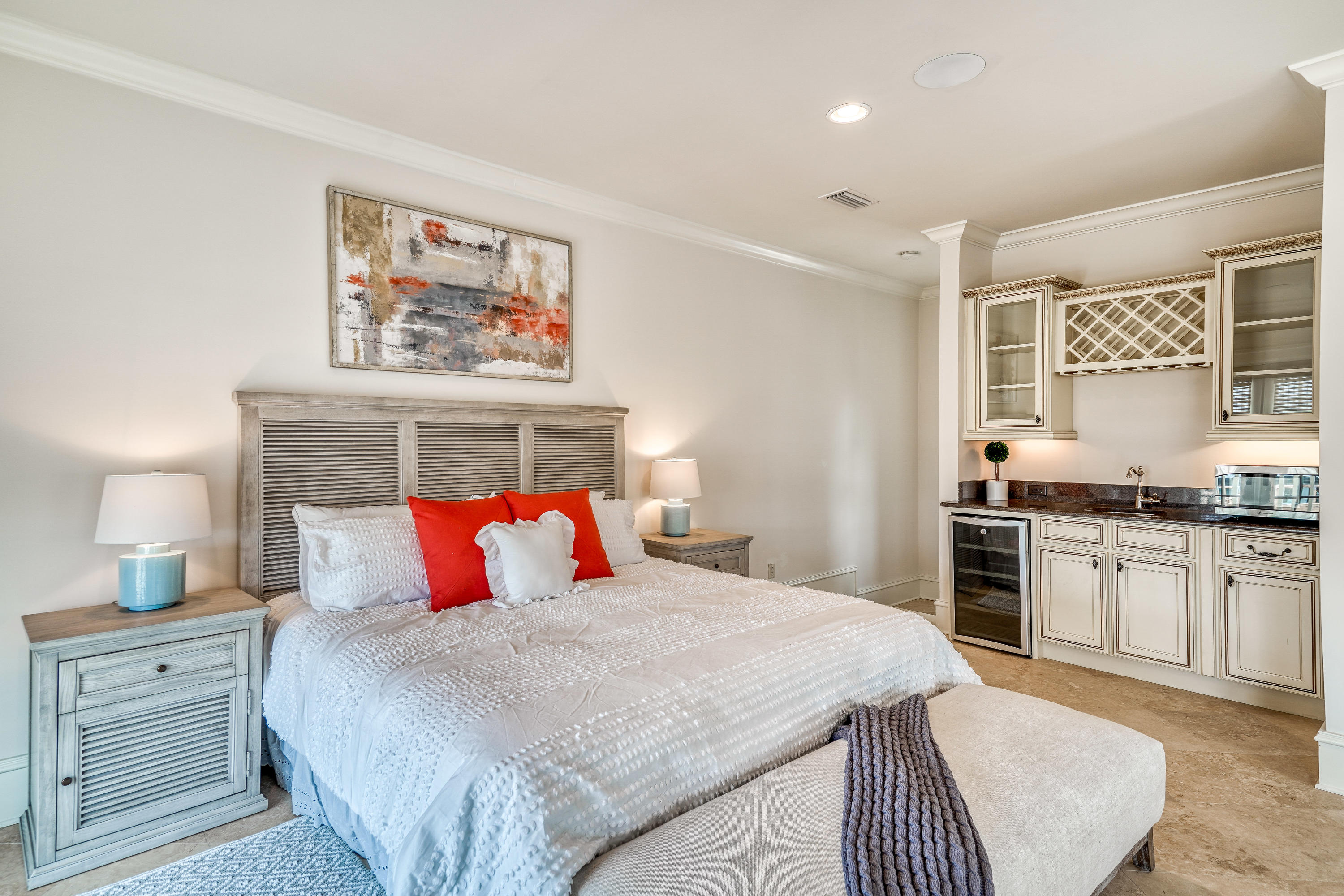 PROMINENCE/LUXURY TOWNHOMES - Residential