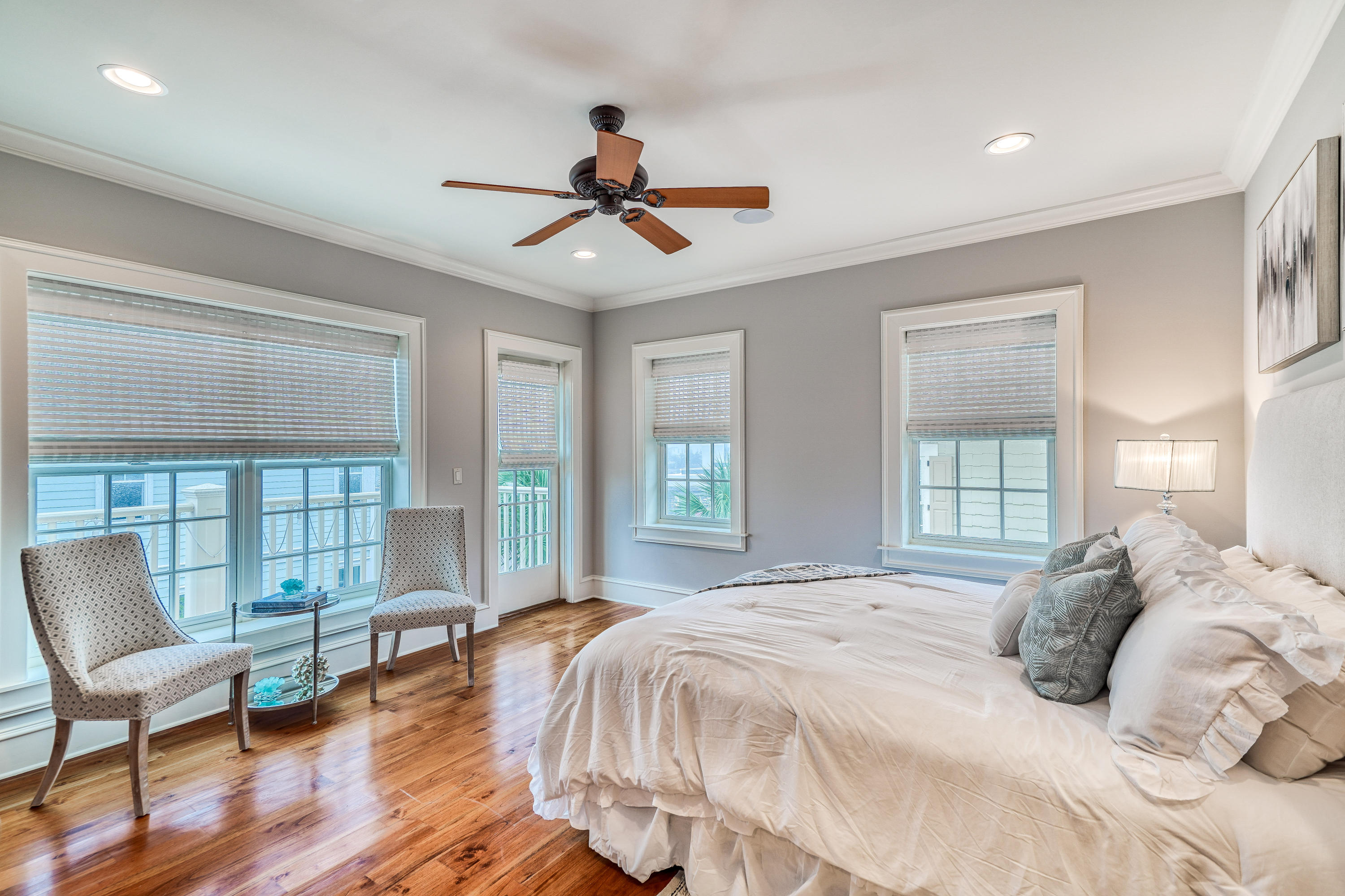 PROMINENCE/LUXURY TOWNHOMES - Residential