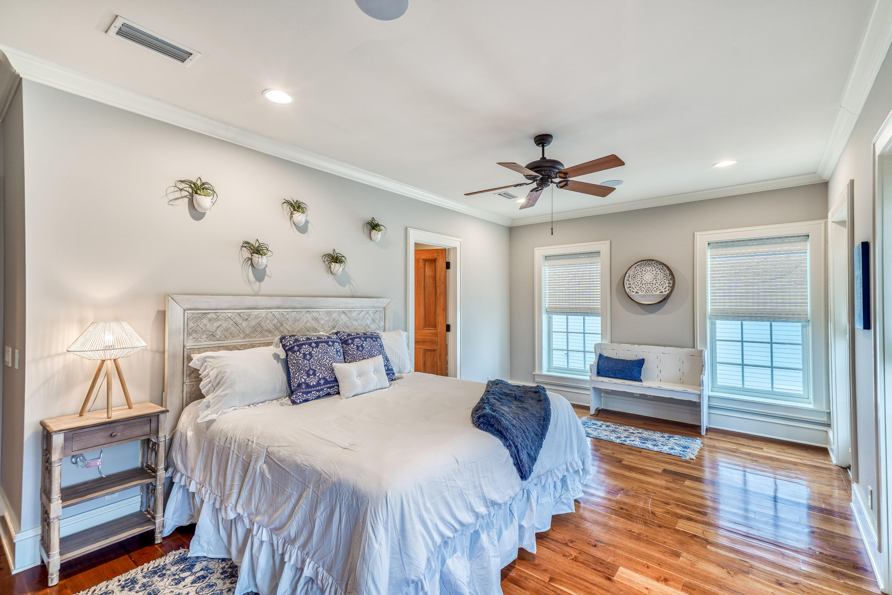 PROMINENCE/LUXURY TOWNHOMES - Residential