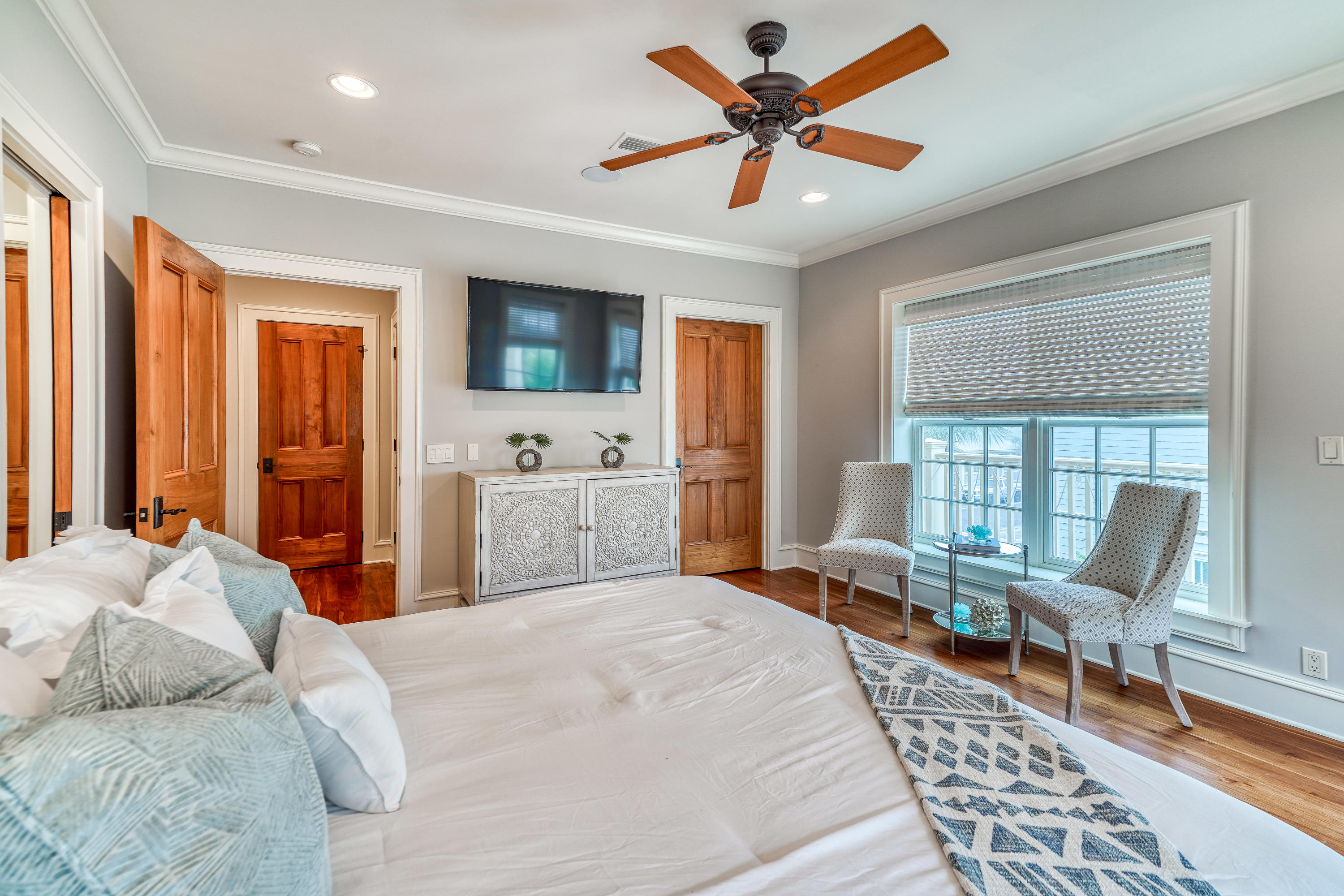 PROMINENCE/LUXURY TOWNHOMES - Residential