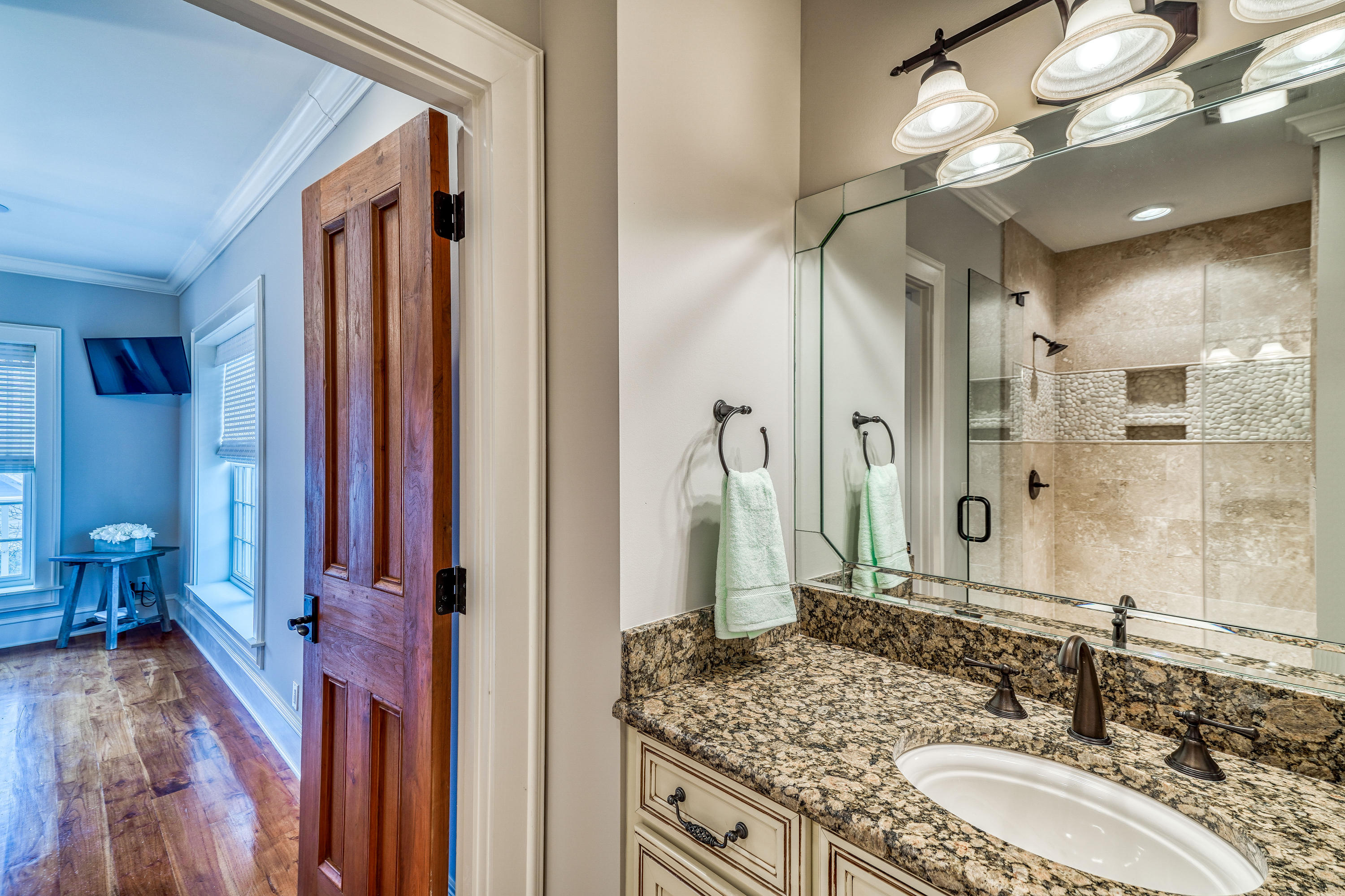 PROMINENCE/LUXURY TOWNHOMES - Residential