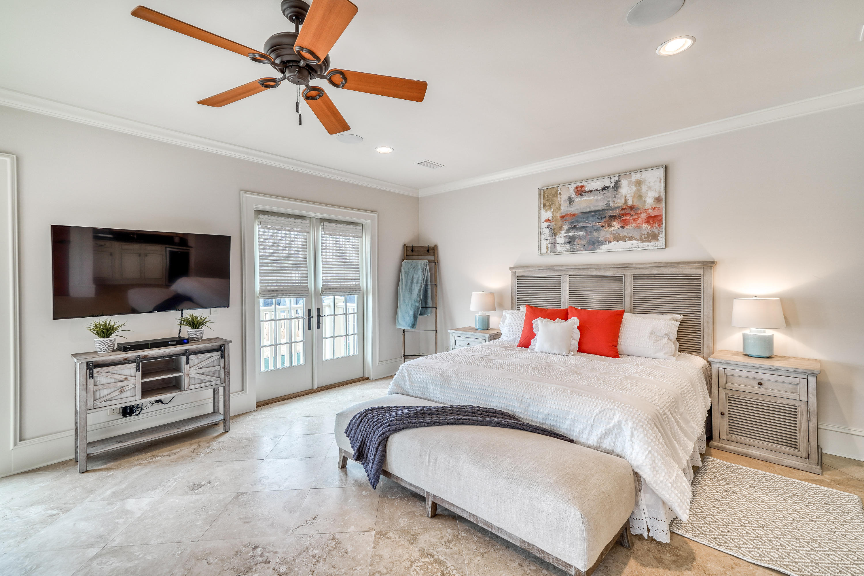 PROMINENCE/LUXURY TOWNHOMES - Residential