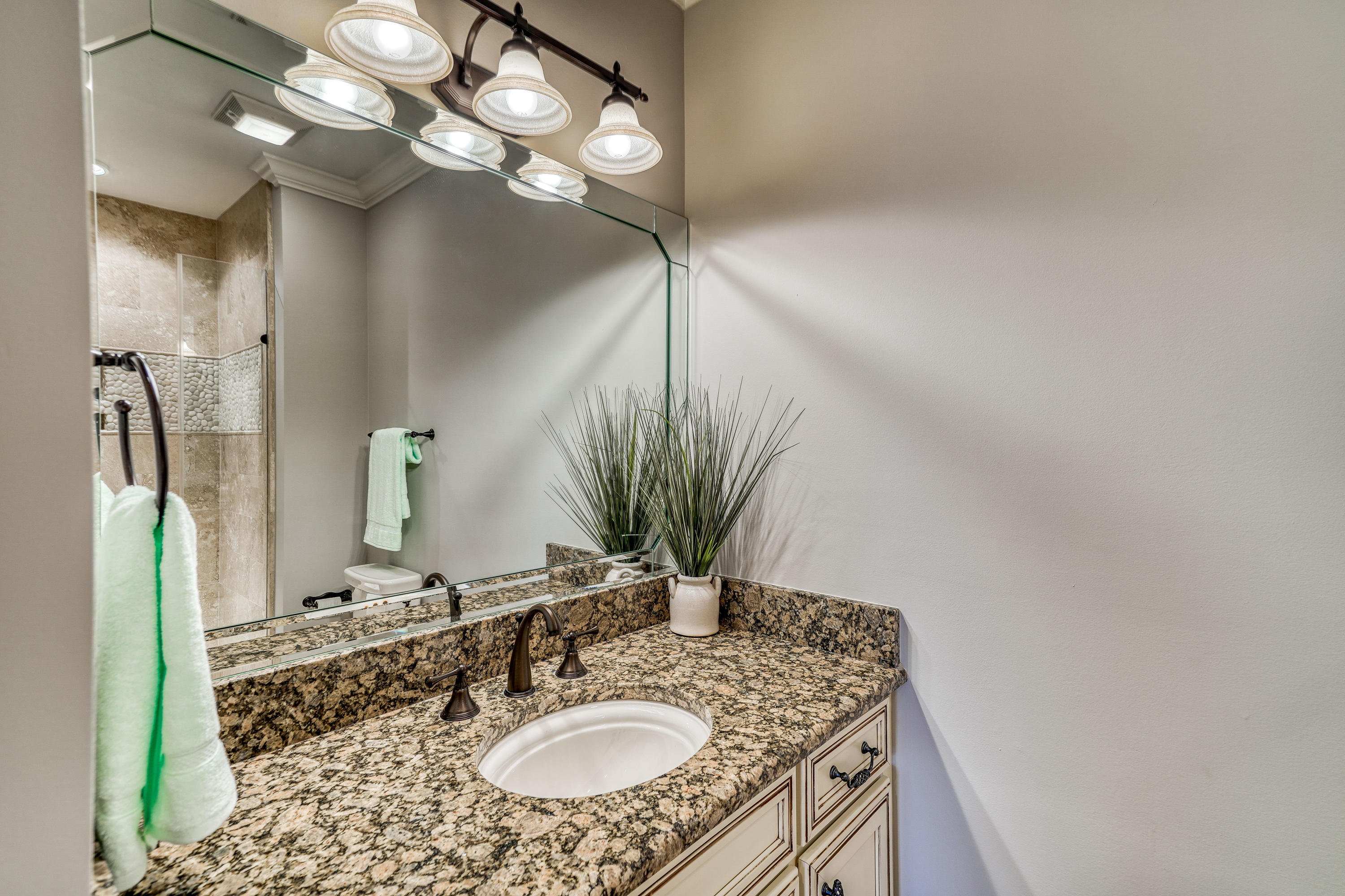 PROMINENCE/LUXURY TOWNHOMES - Residential