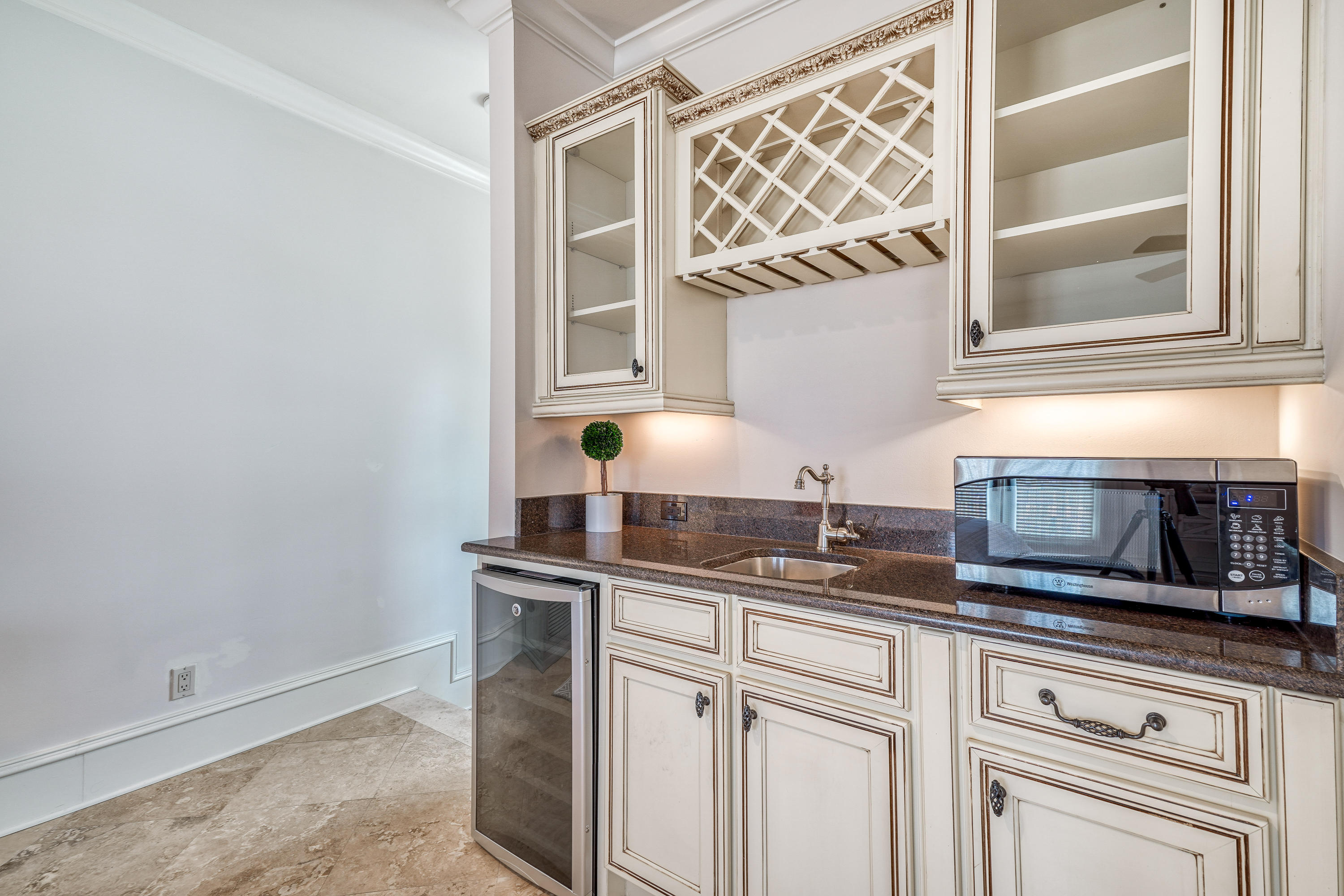 PROMINENCE/LUXURY TOWNHOMES - Residential