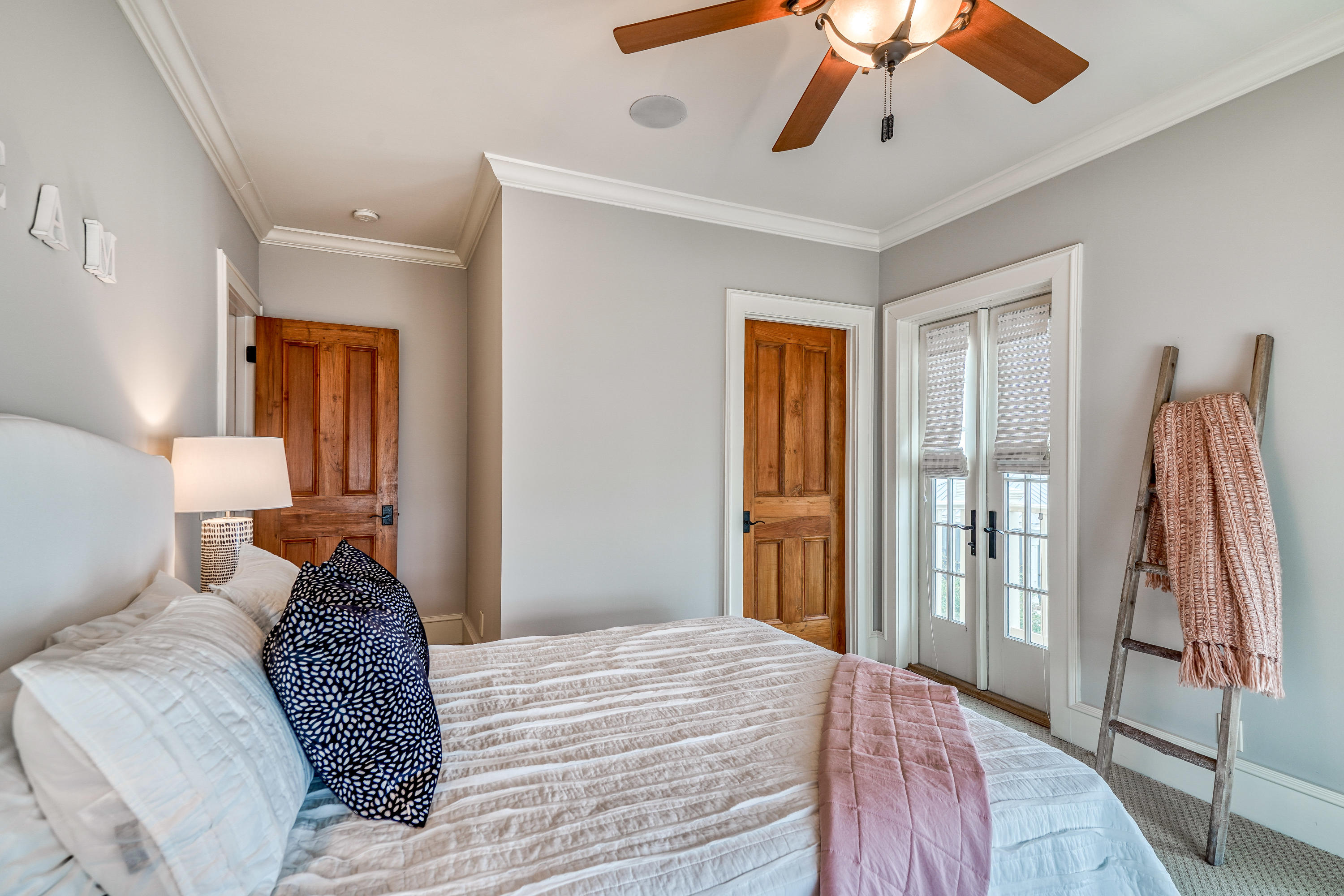 PROMINENCE/LUXURY TOWNHOMES - Residential