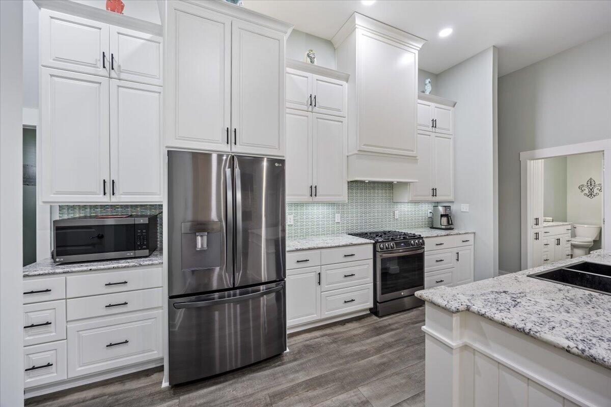 UNRECORDED SUBDIVISION - Residential