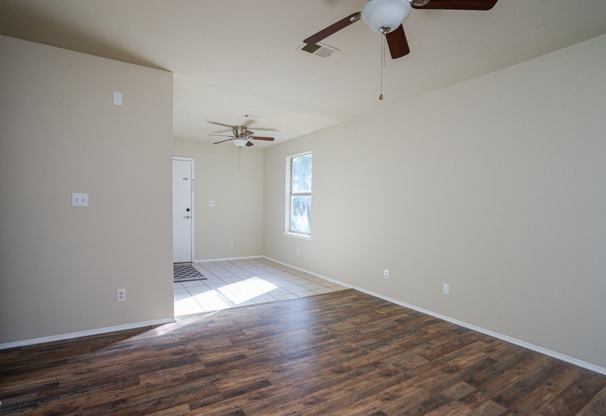 CRESTVIEW - Residential