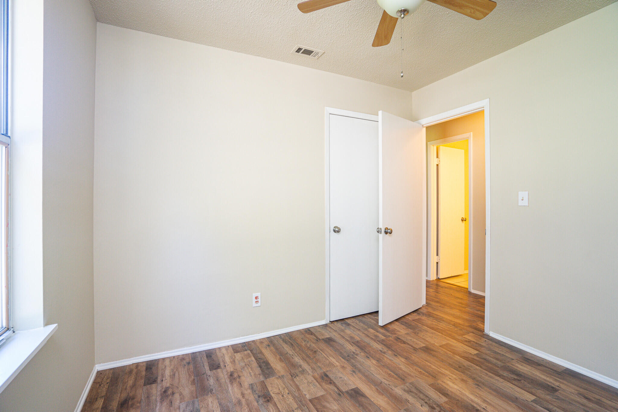 CRESTVIEW - Residential