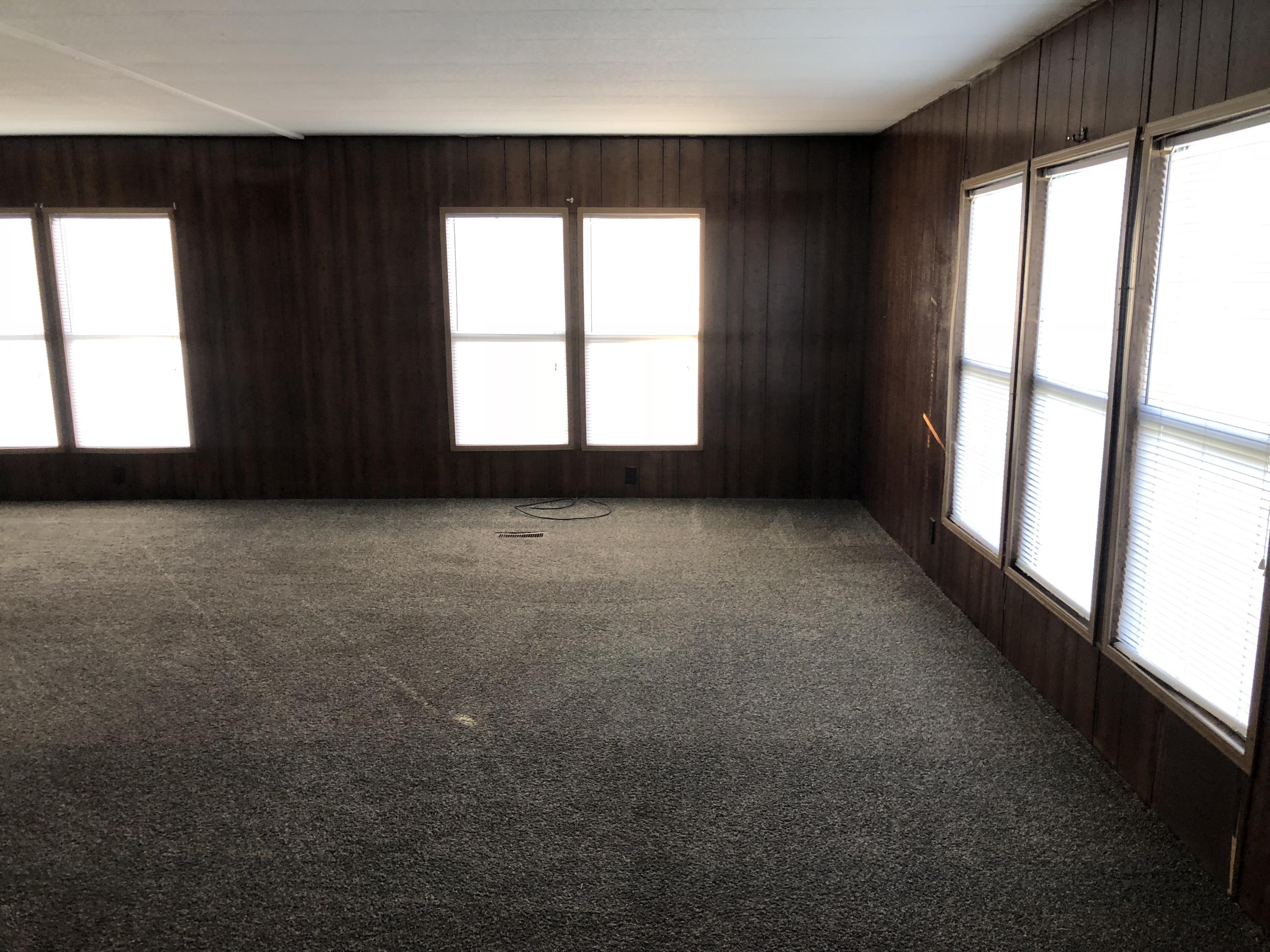 WESTWOOD MOBILE HOME ESTATES - Residential Lease